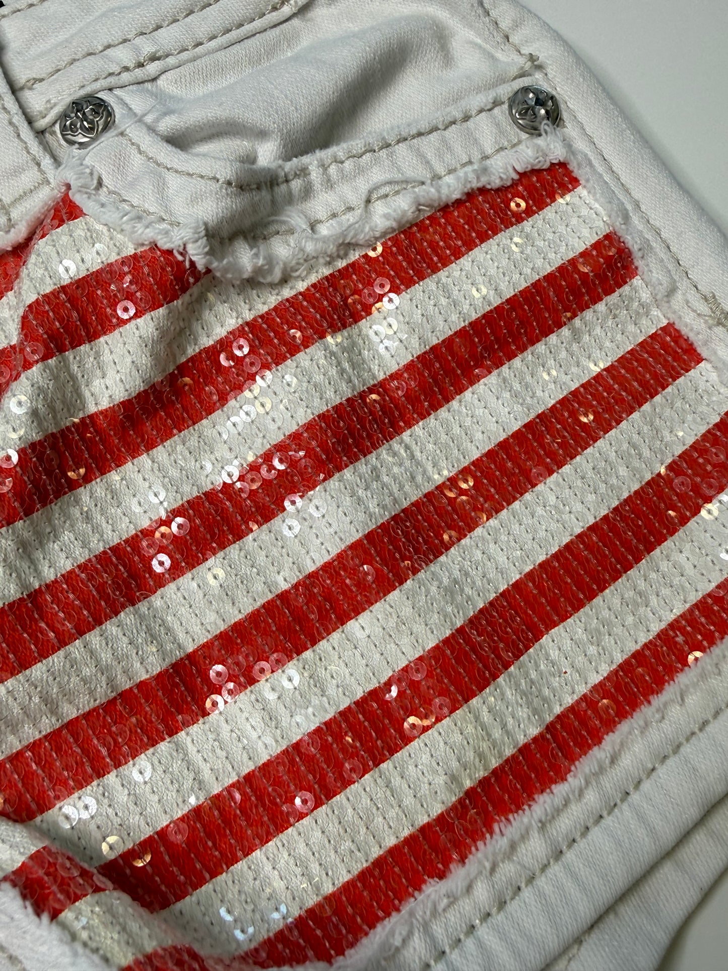 MISS ME VINTAGE AMERICAN FLAG SEQUIN DENIM SHORTS (27)