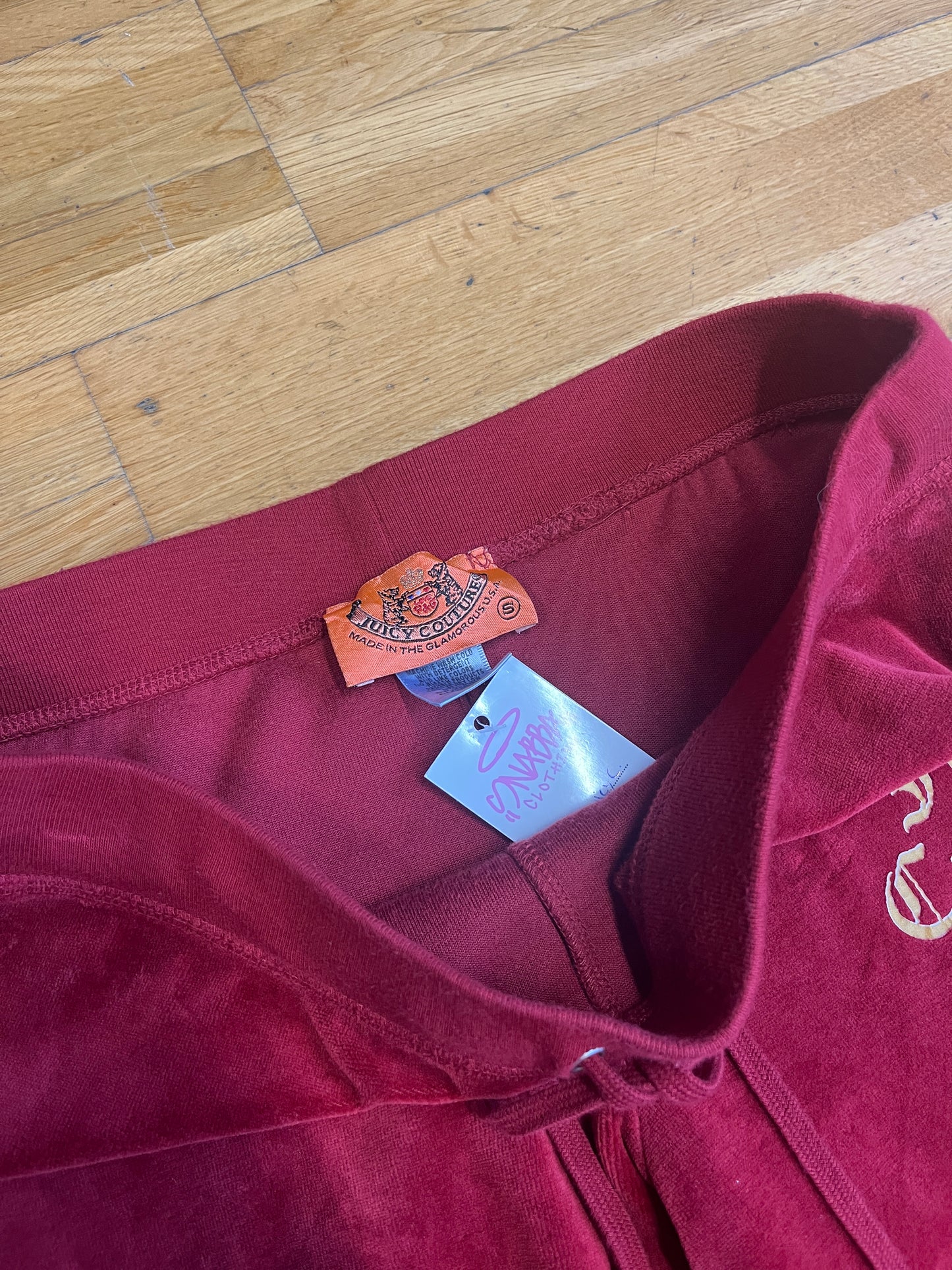 JUICY COUTURE PANTS (XS-S)