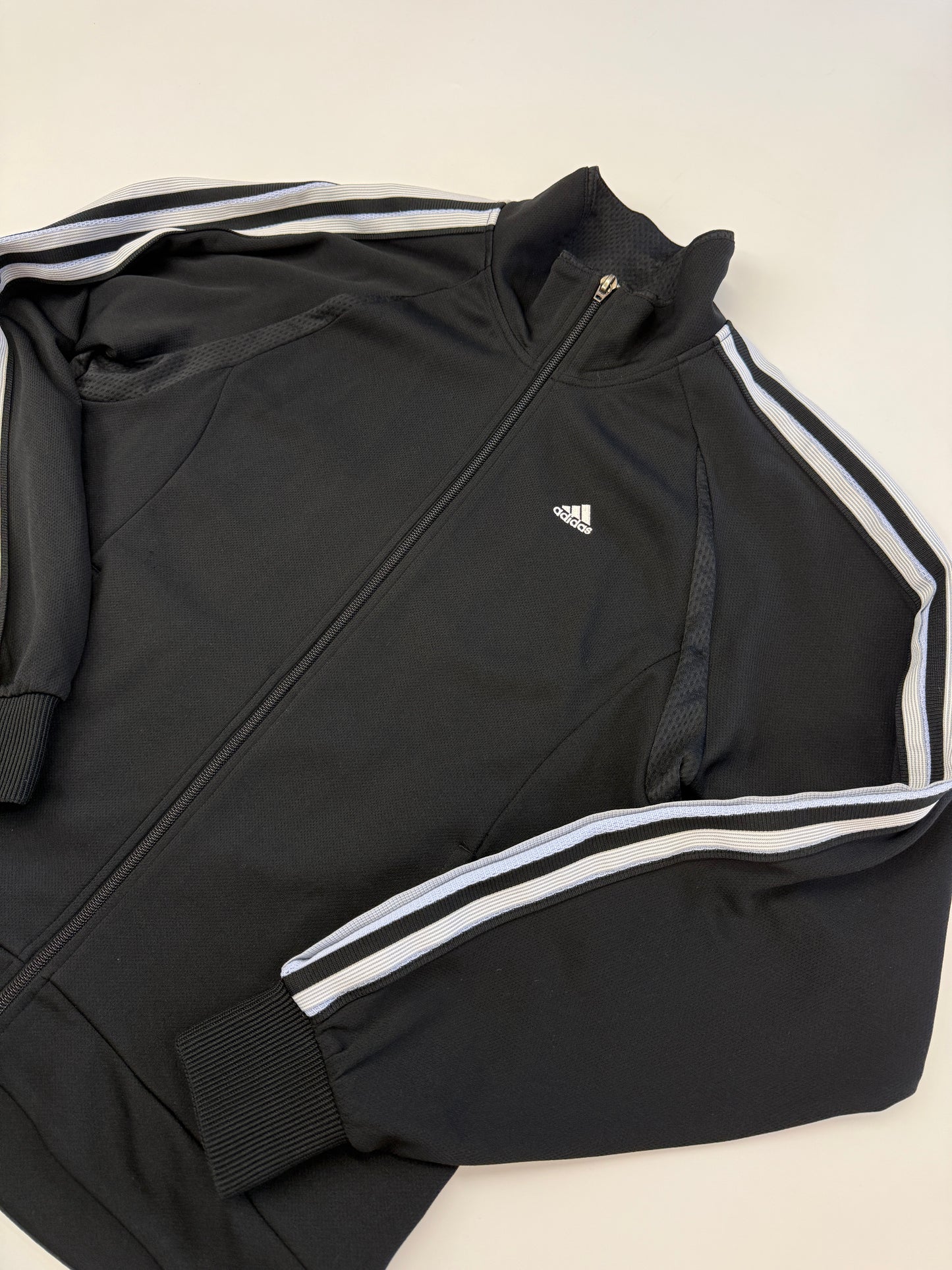 ADIDAS ZIPPER 2000s BLACK/BLUE (M)