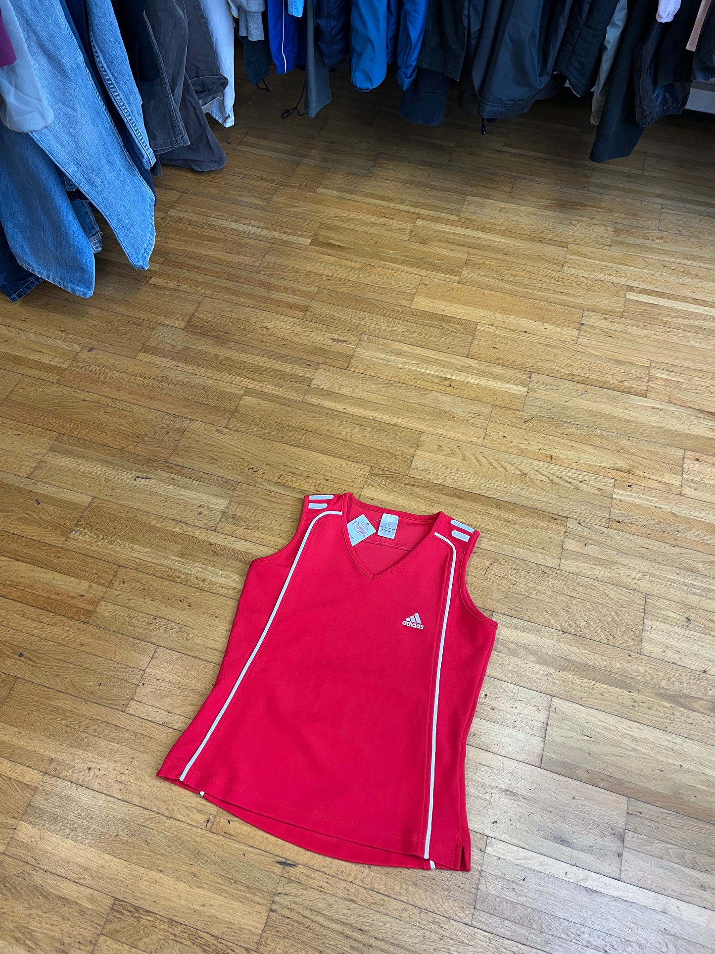 ADIDAS 2000s TOP (M)