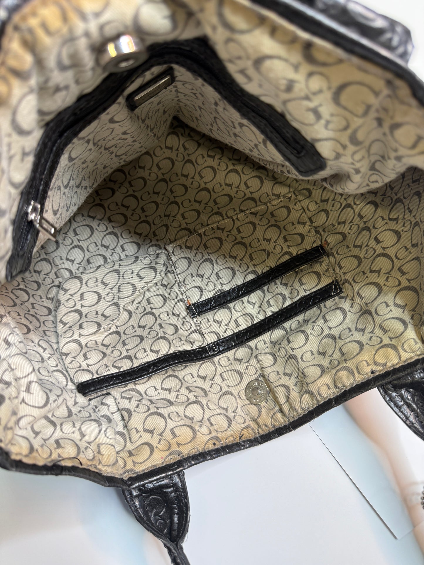 GUESS TOTE BAG