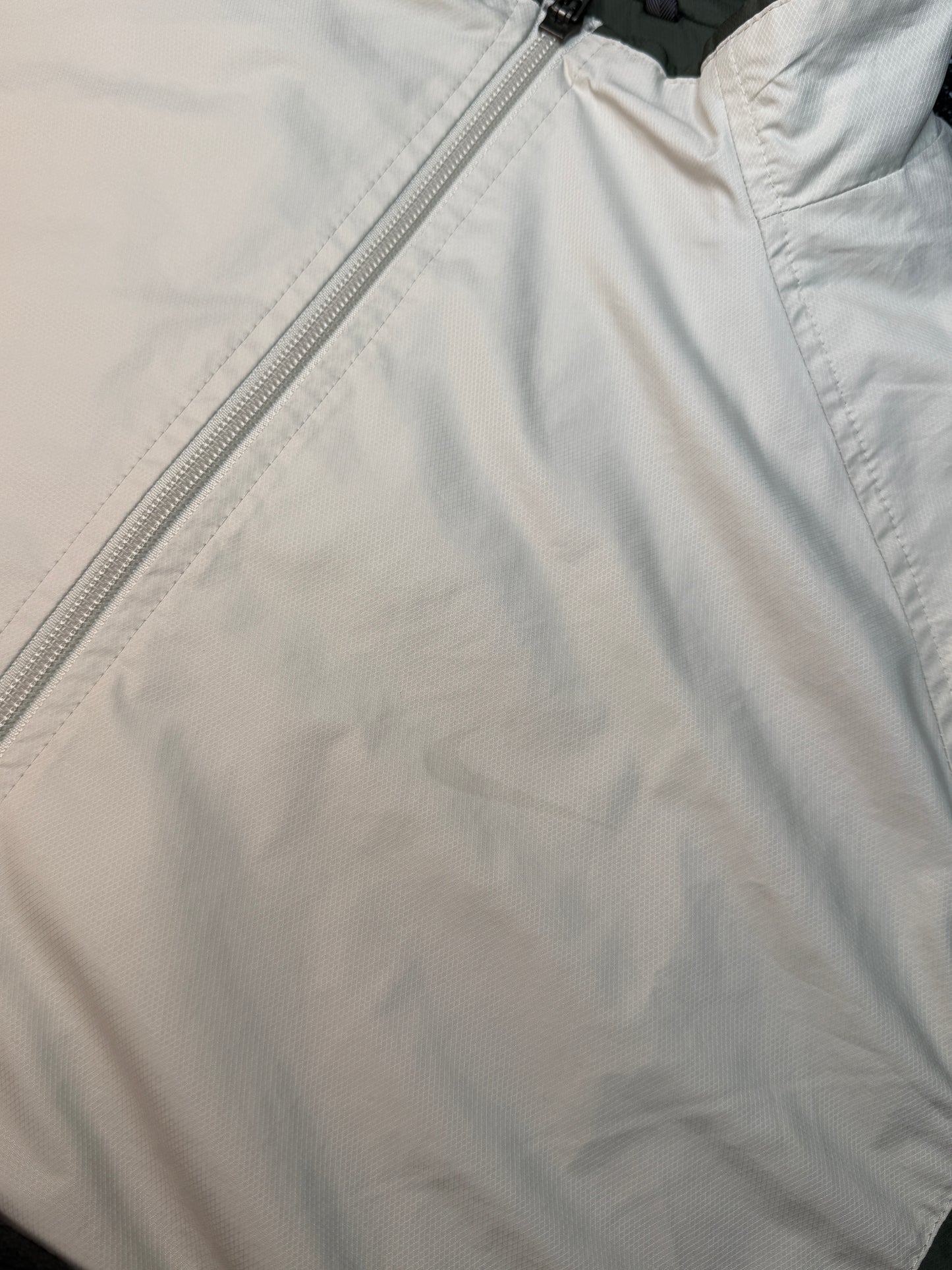 NIKE GOLF SHORTSLEEVE TRACK JACKET (M-L)