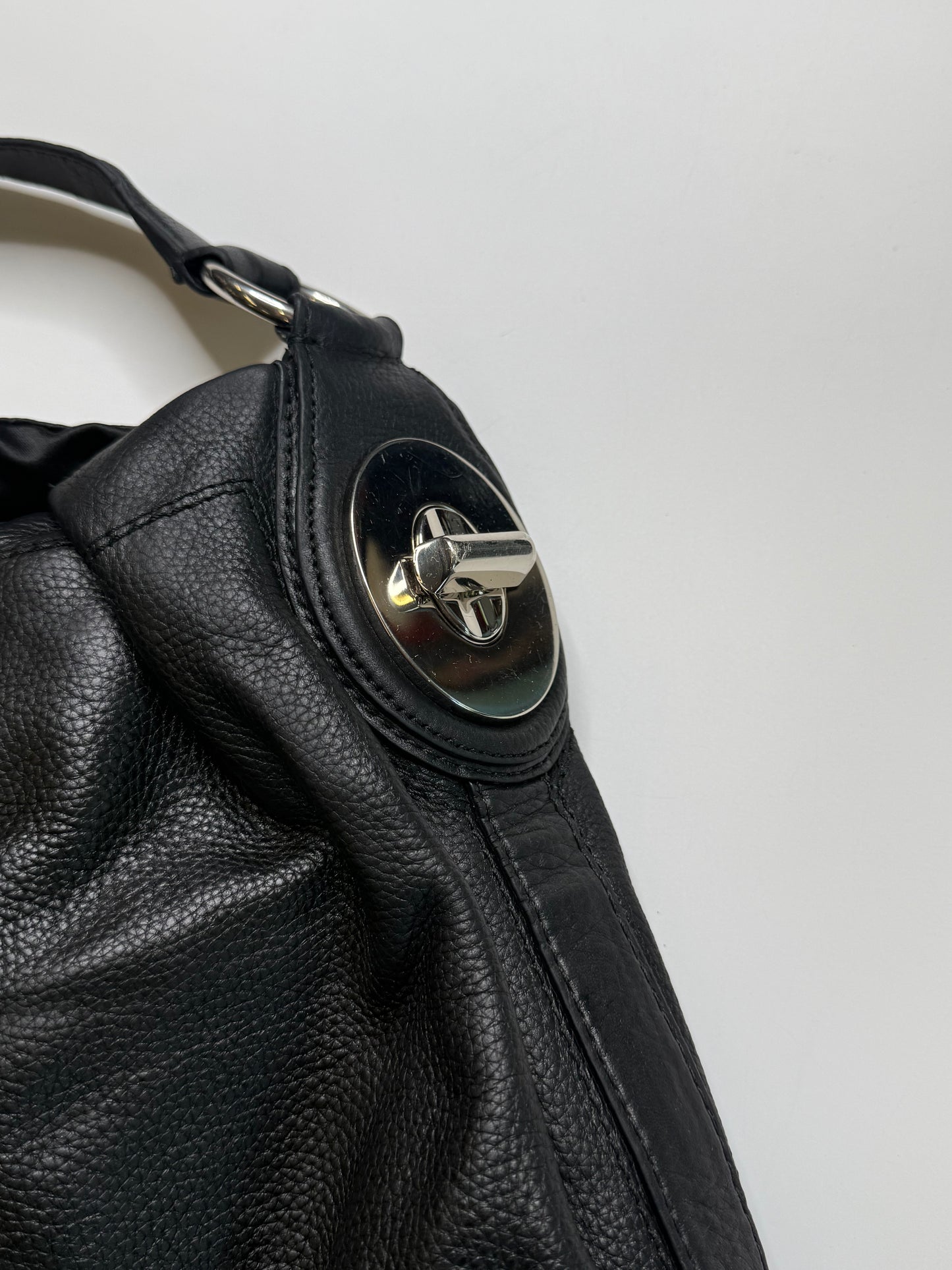 COACH VINTAGE PEBBLED LEATHER TURN-LOCK HOBO BAG