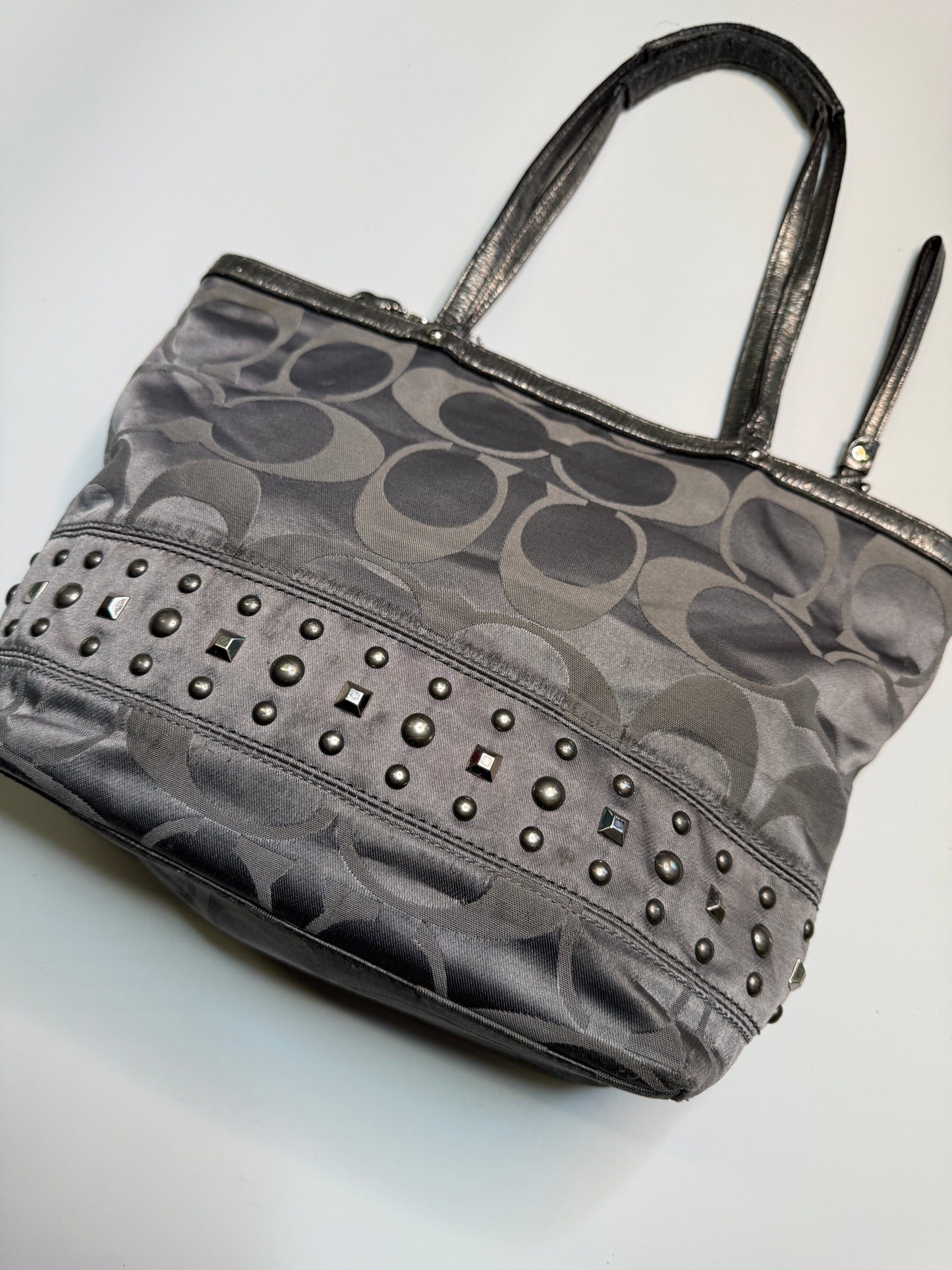 COACH PURSE MONOGRAM