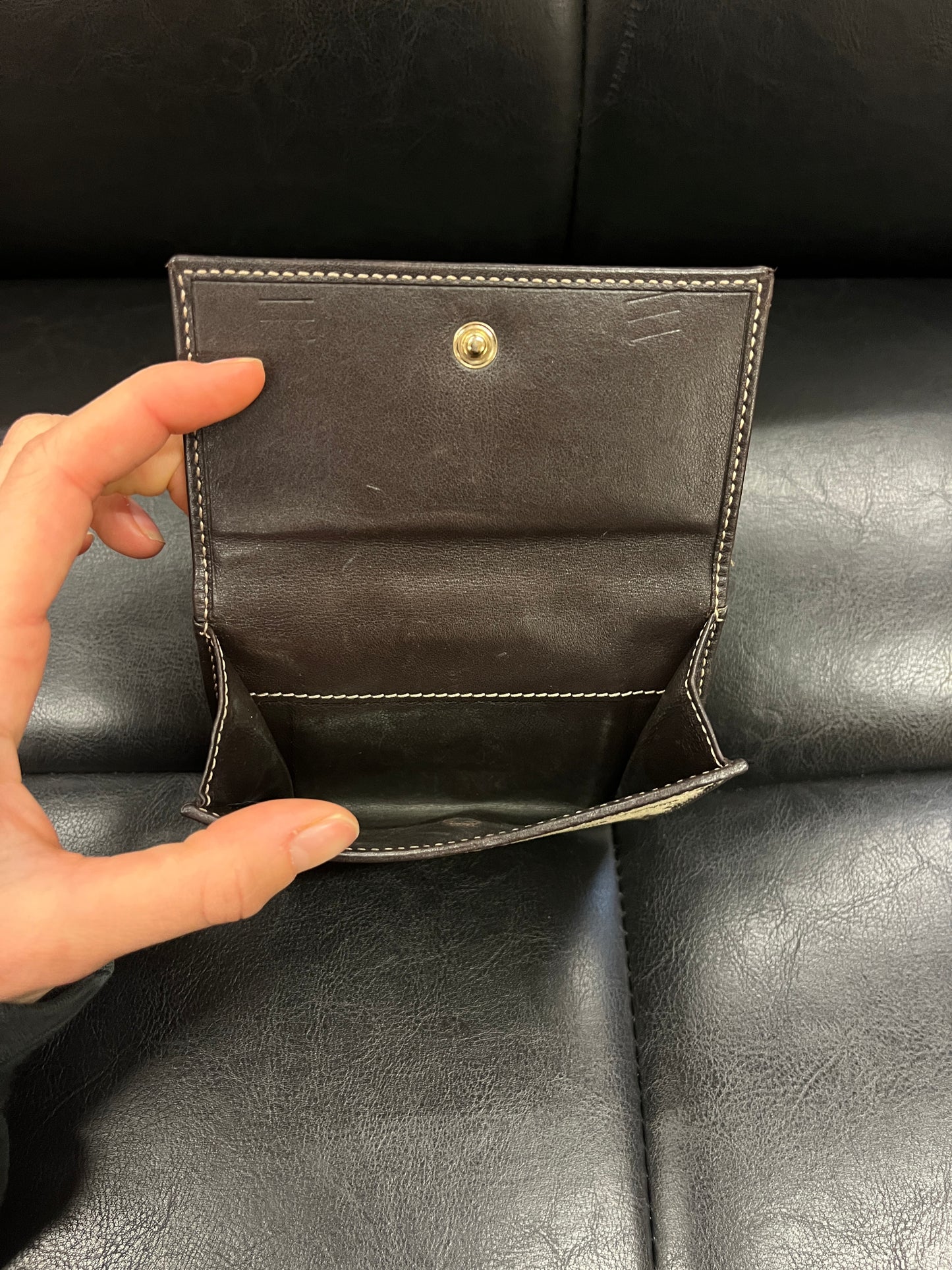 GUCCI MONOGRAM HEART WALLET