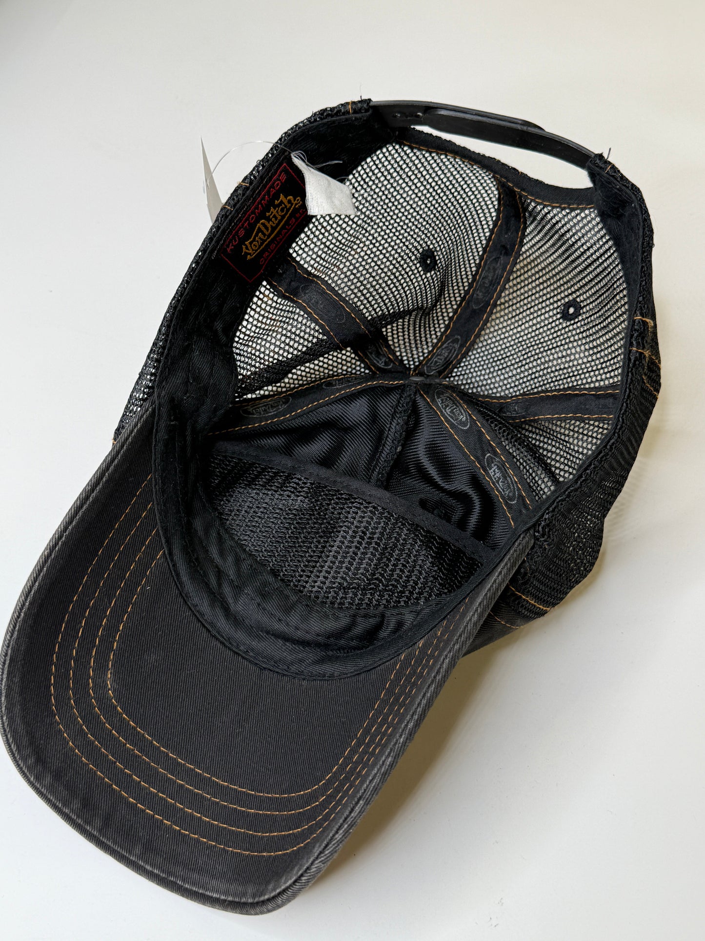 VON DUTCH BLACK CAMO STUDDED VINTAGE TRUCKER CAP