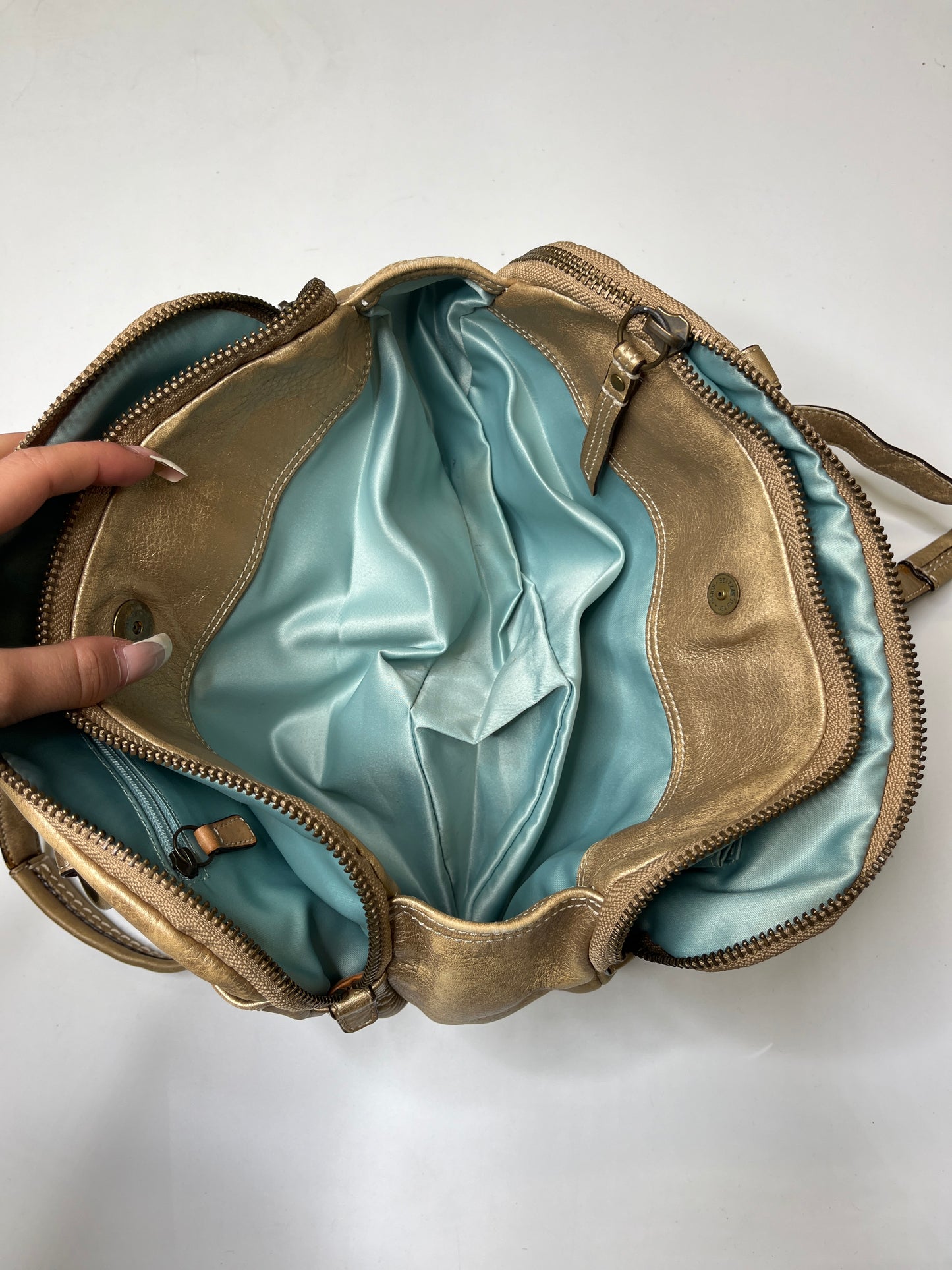 GOLD LEATHER COACH PURSE