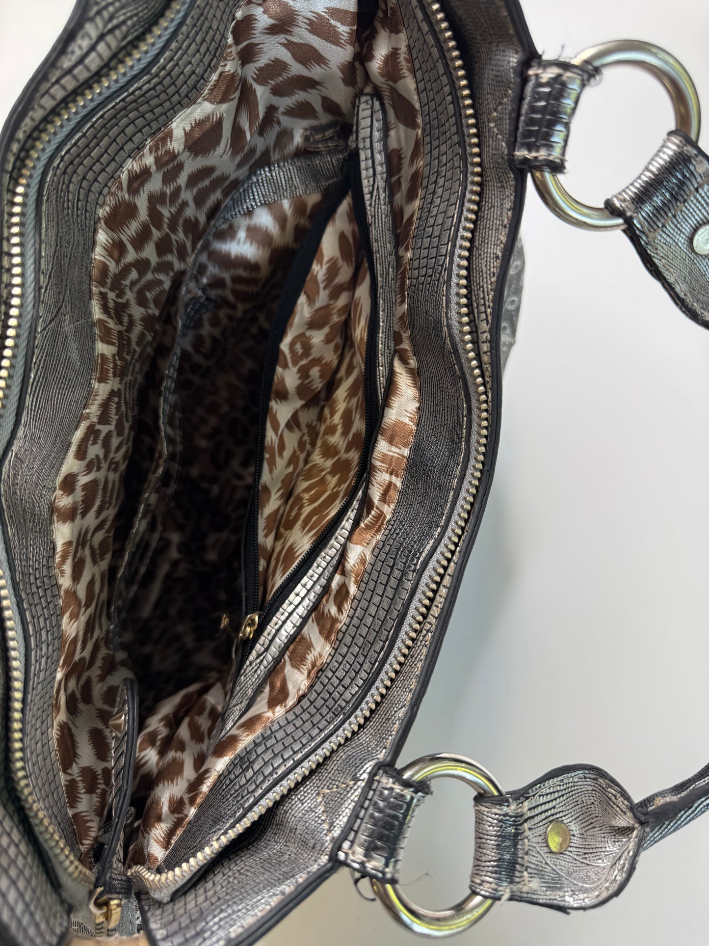GUESS VINTAGE G LOGO JACQUARD CROC TRIM HOBO BAG