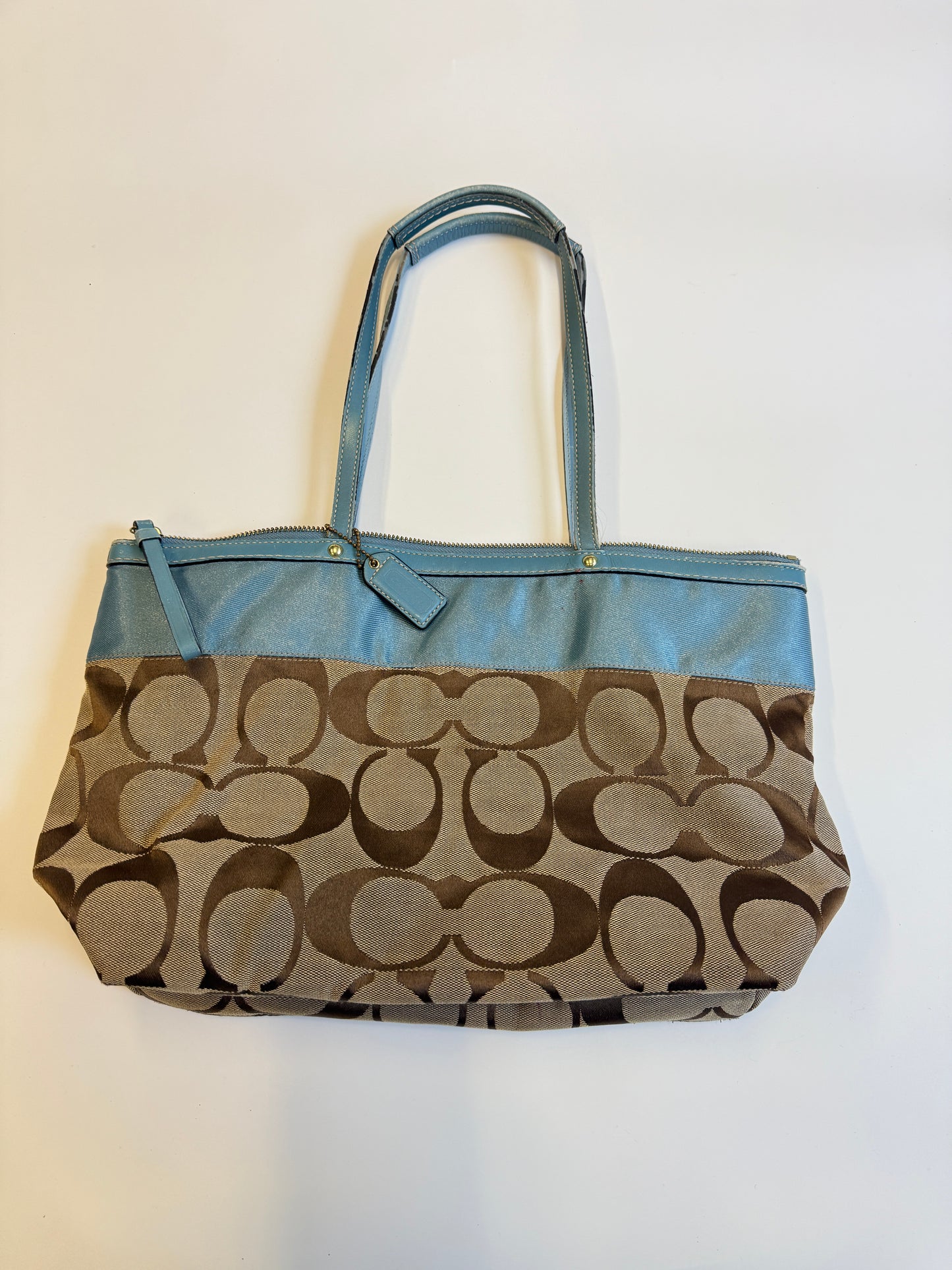 COACH MONOGRAM PURSE BABYBLUE