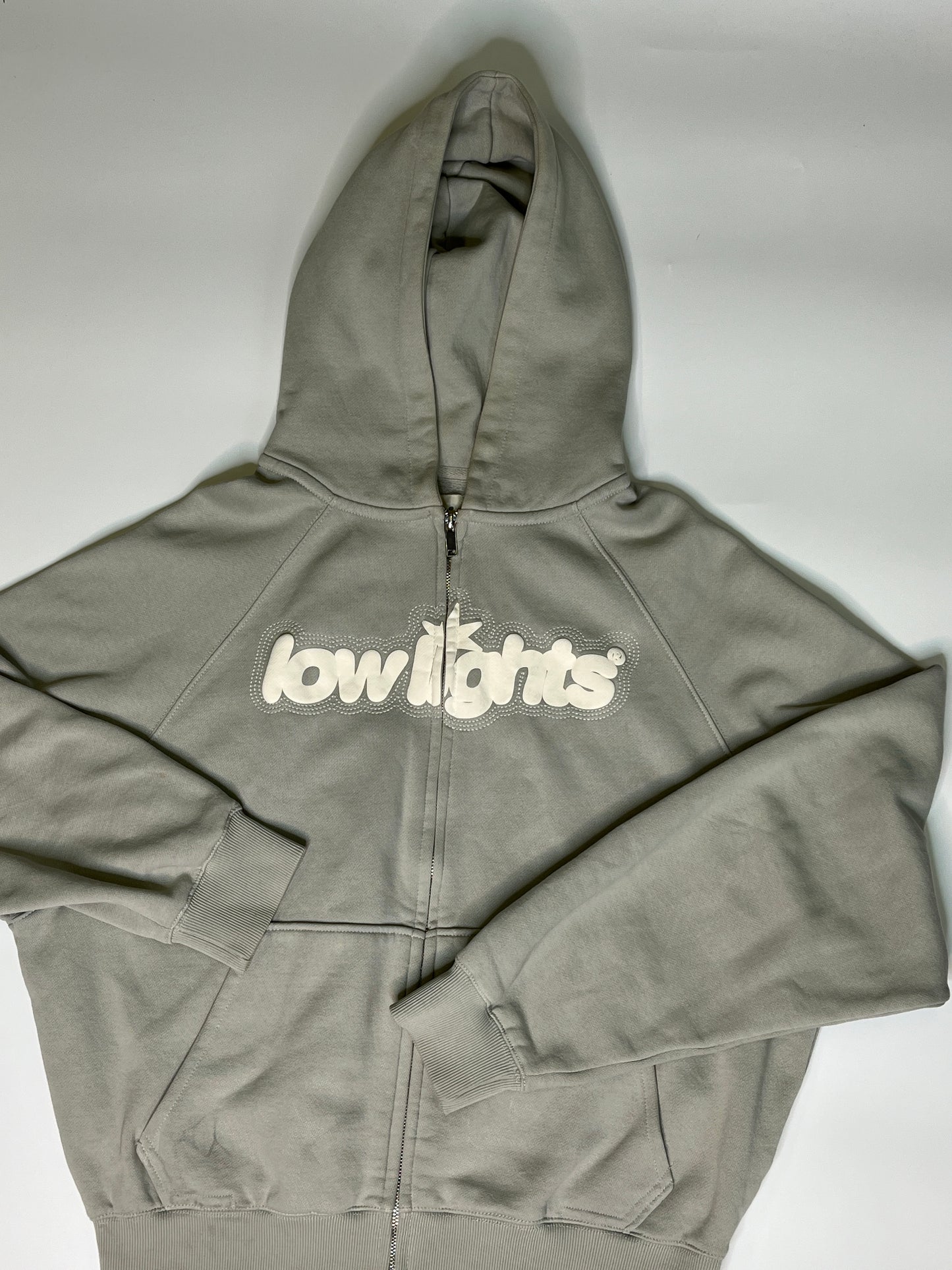 LOW LIGHTS ZIP UP HOODIE (M)