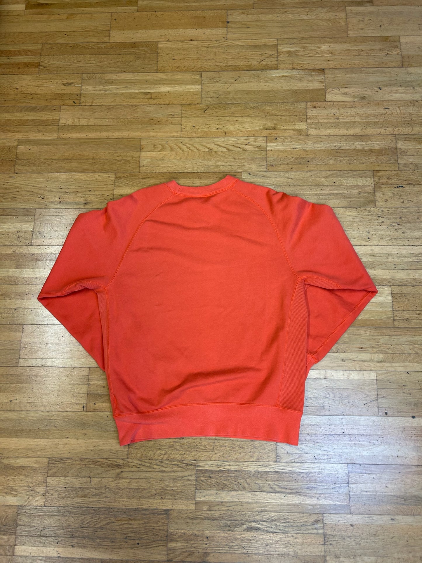 NIKE 2000s SWEATER (L)