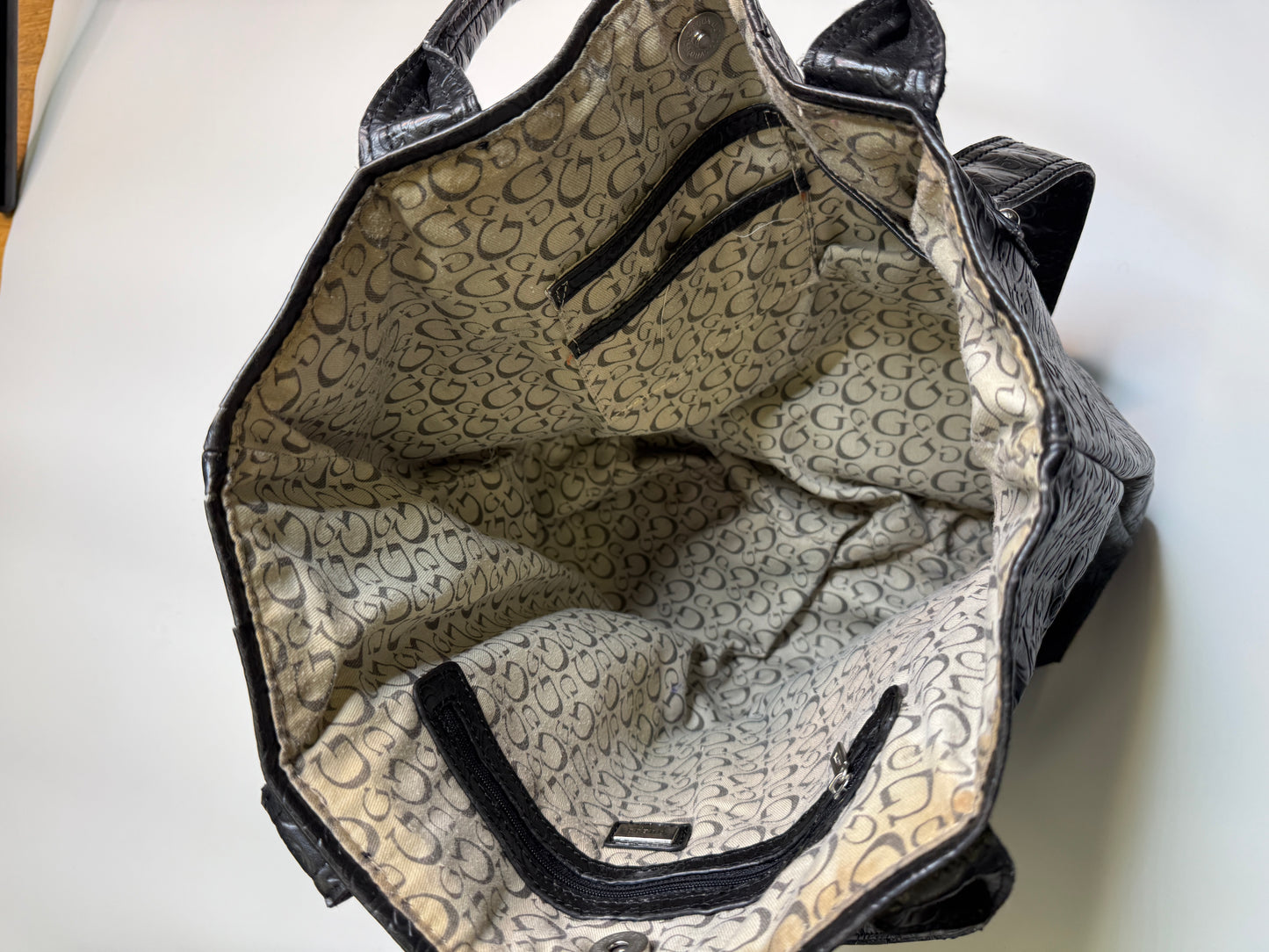 GUESS TOTE BAG