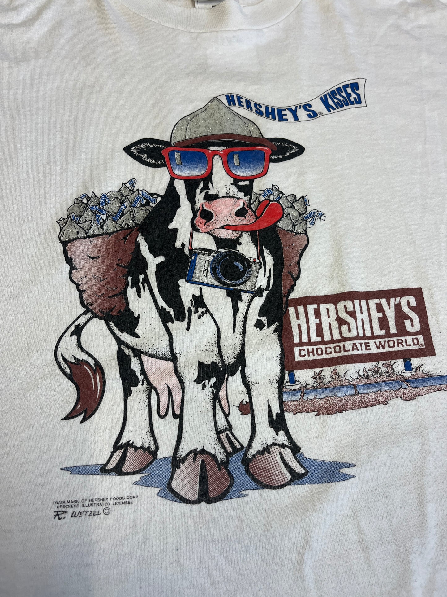 VINTAGE HERSHEYS KISSES CHOCOLATE GLITTER SHIRT 1990s (XL)