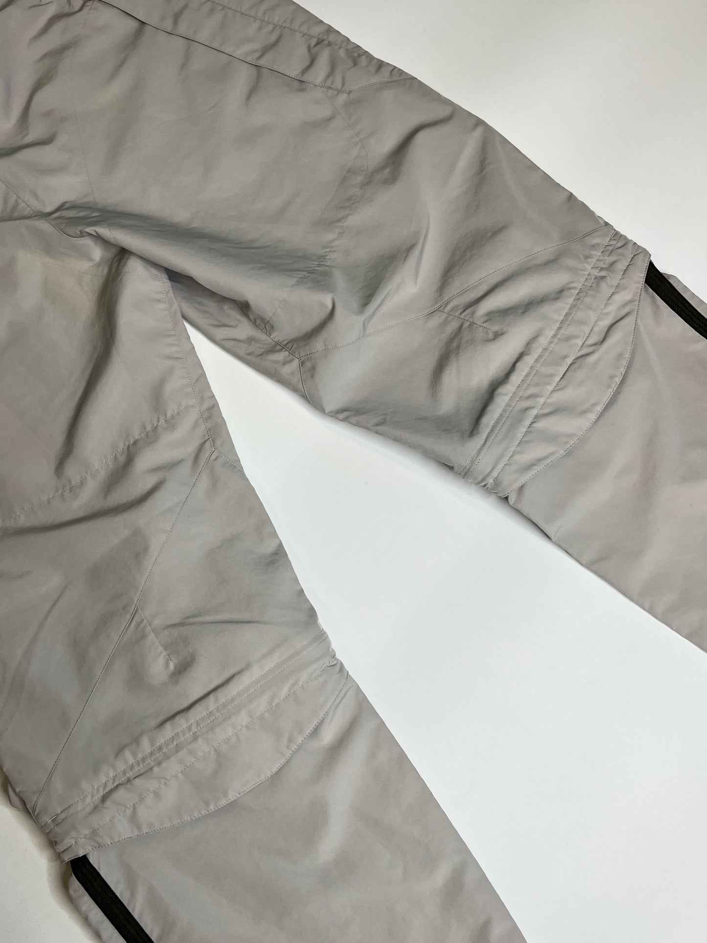 2 in 1 ADIDAS PANTS (L)