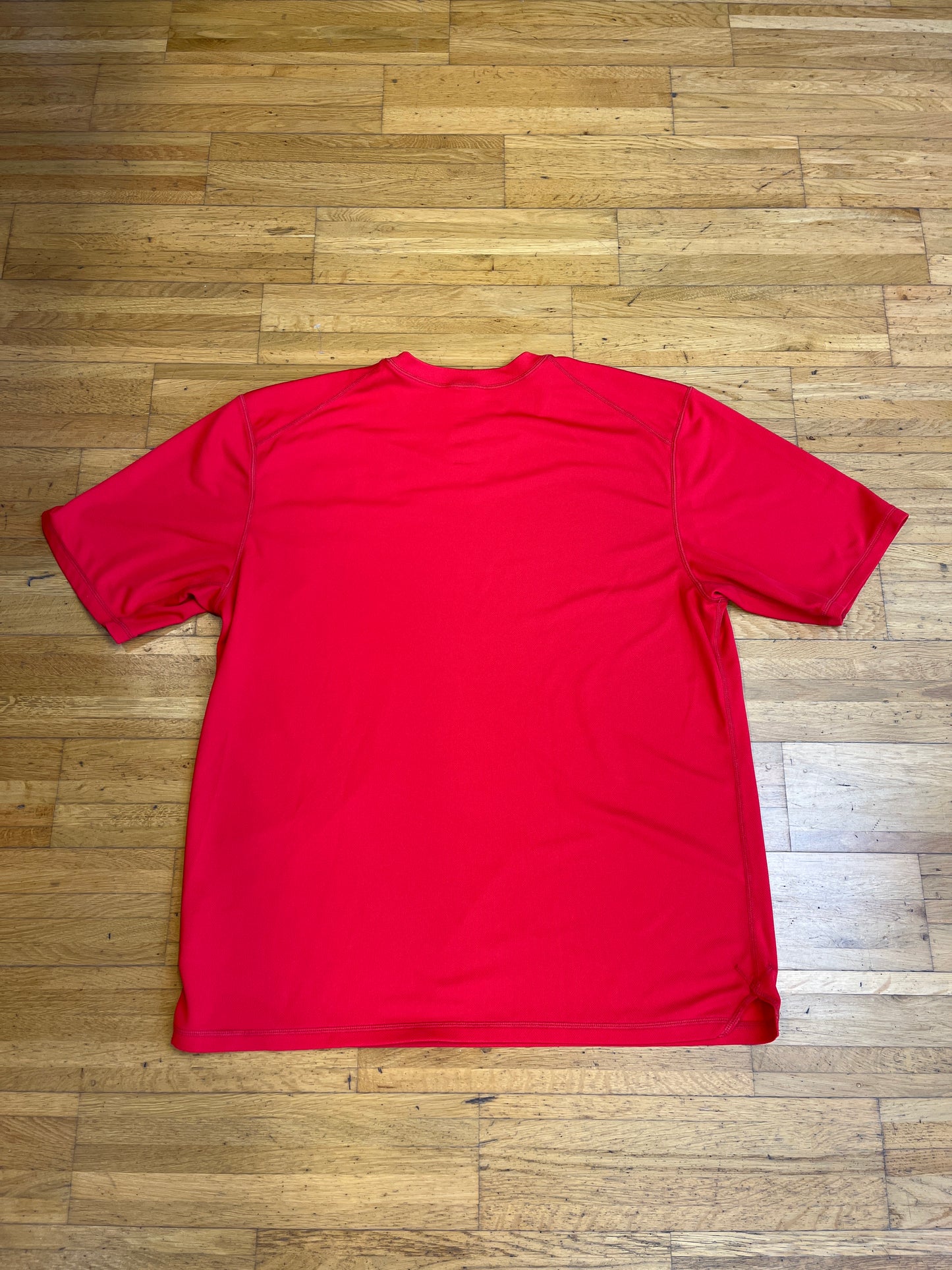 NIKE ACG T-SHIRT (XL)