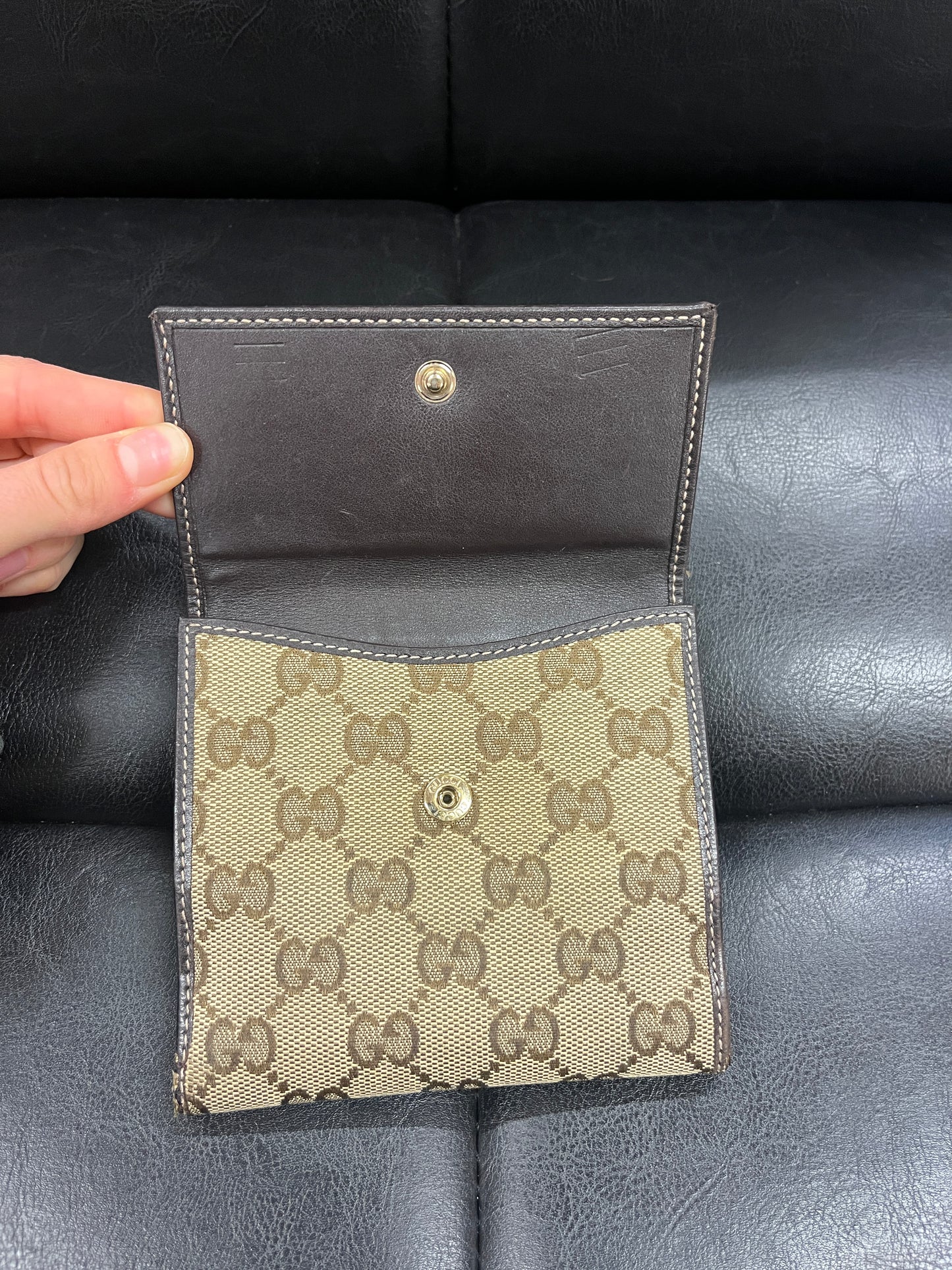 GUCCI MONOGRAM HEART WALLET