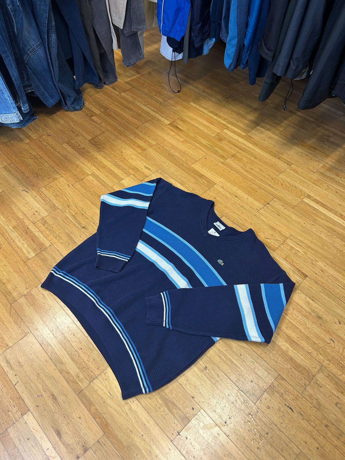 LACOSTE KNIT SWEATER (L)