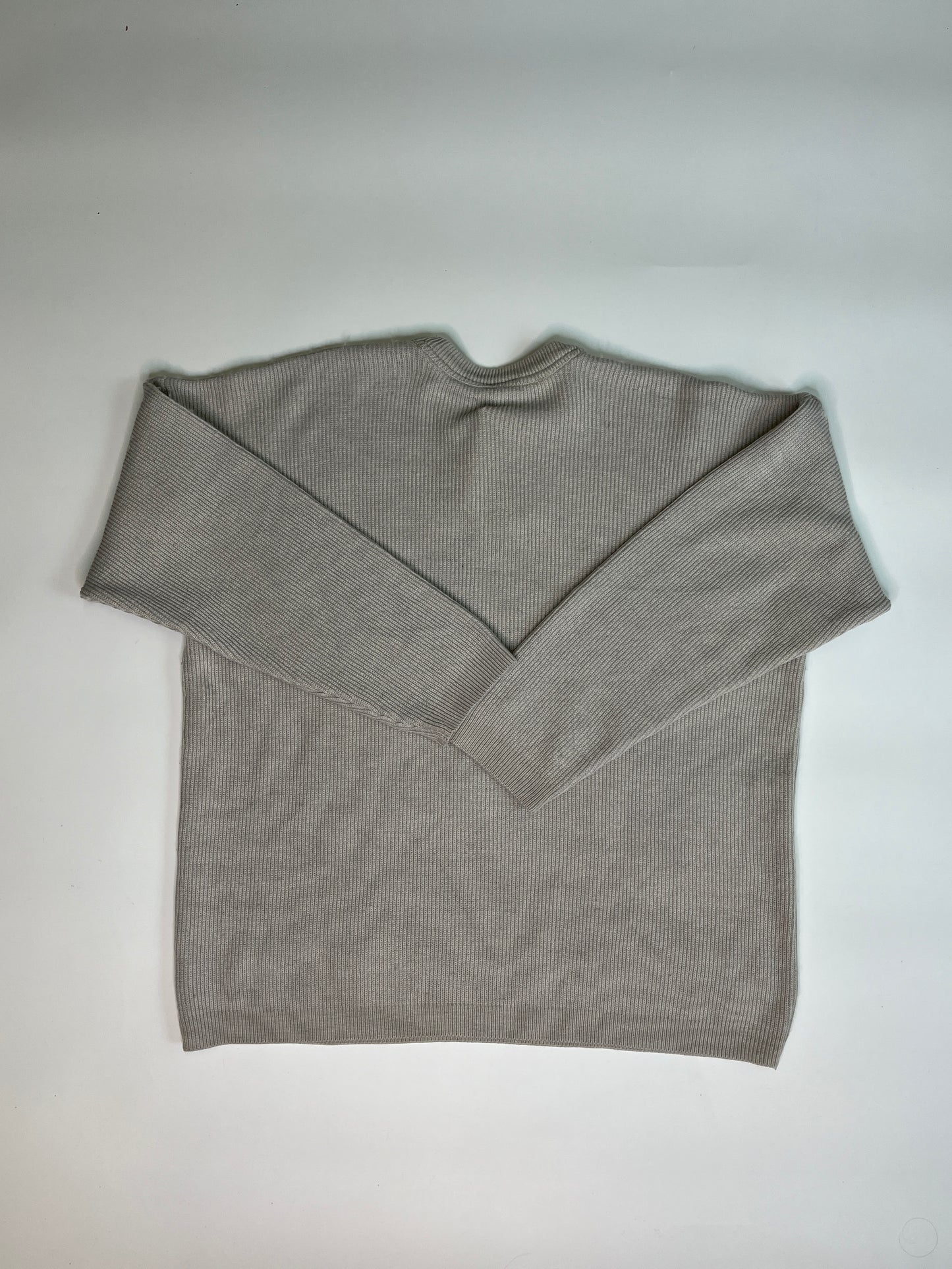 LACOSTE WOOL KNIT SWEATER (L)