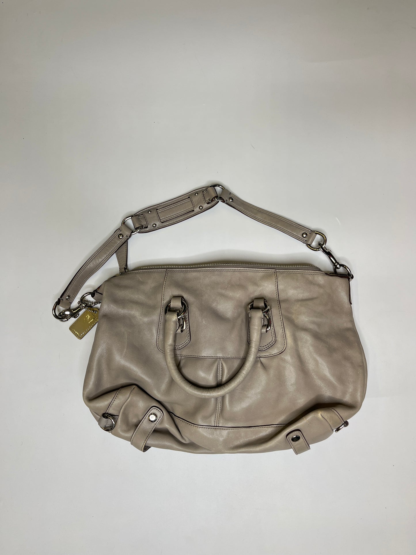 GREY LEATHER COACH PURSE