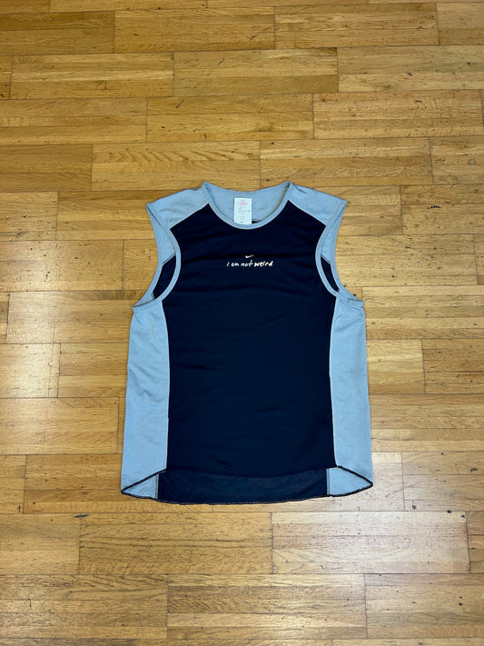NIKE"I AM NOT WEIRD- I AM A RUNNER" TANK (M)
