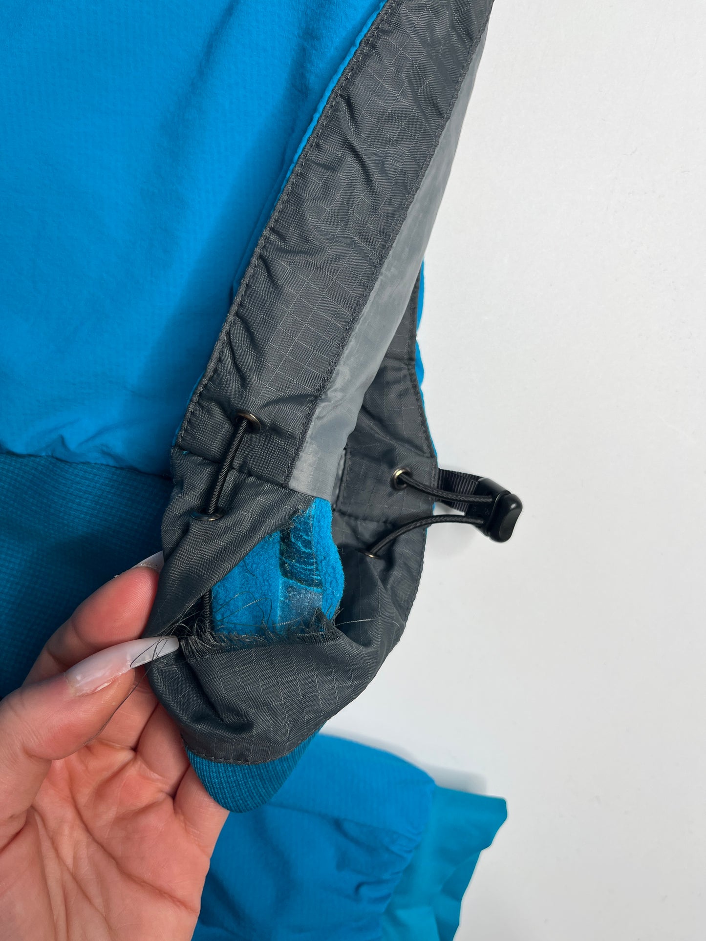 ARCTERYX JACKET (XL)