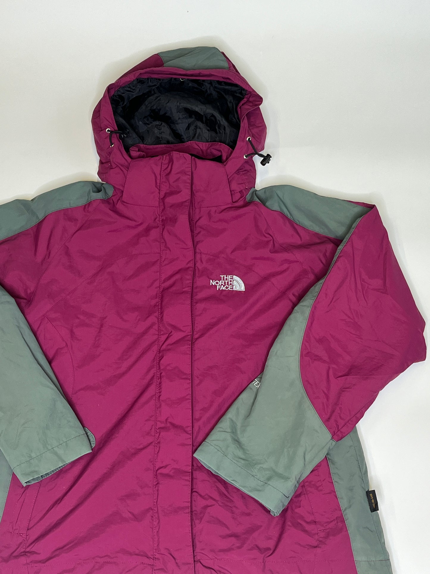 THE NORTH FACE RAIN JACKET (XL)