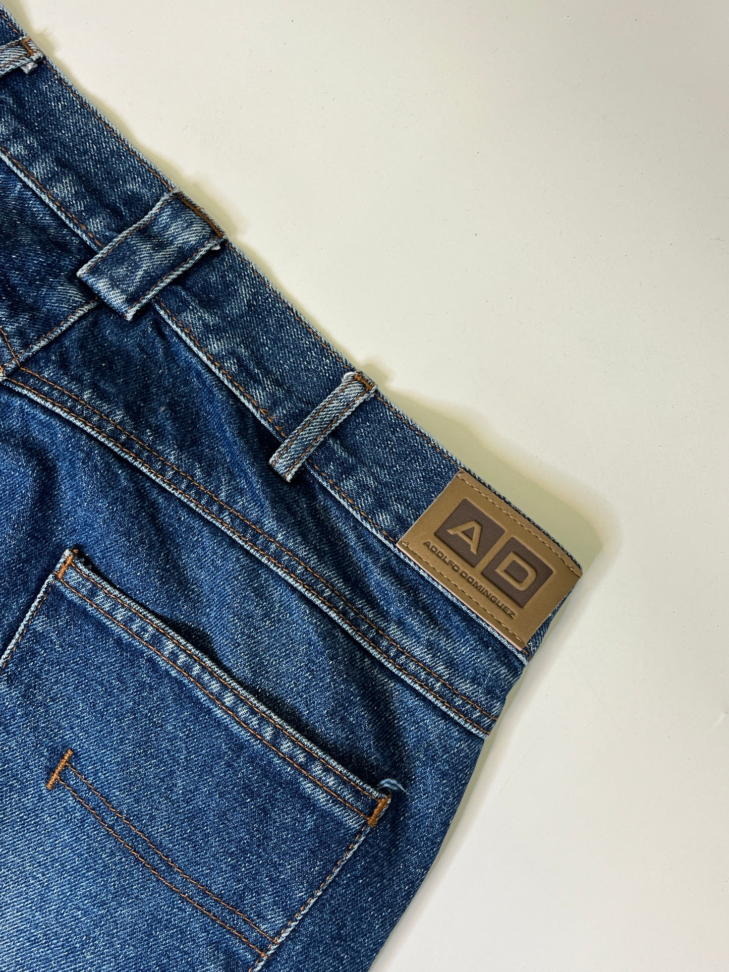 JEANS ADOLFO DOMINGUEZ (44, ~L)