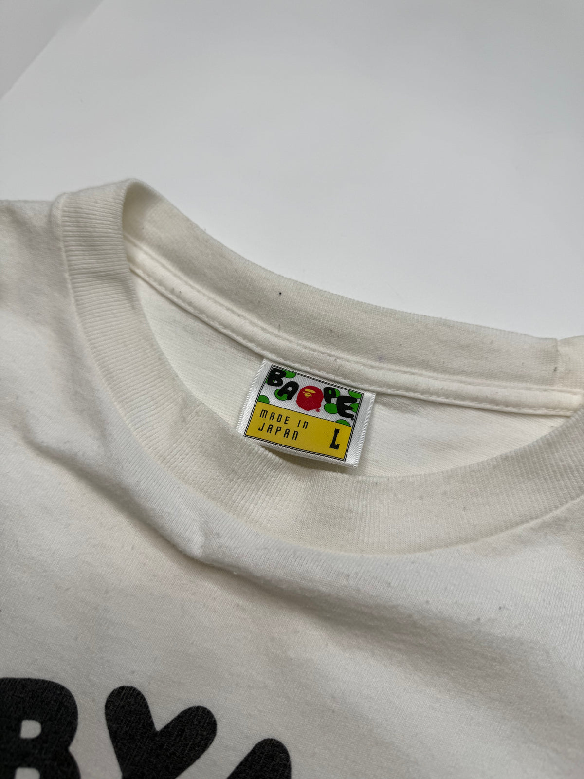 BAPE BABY MILO TEE – KOI GRAPHIC (L)