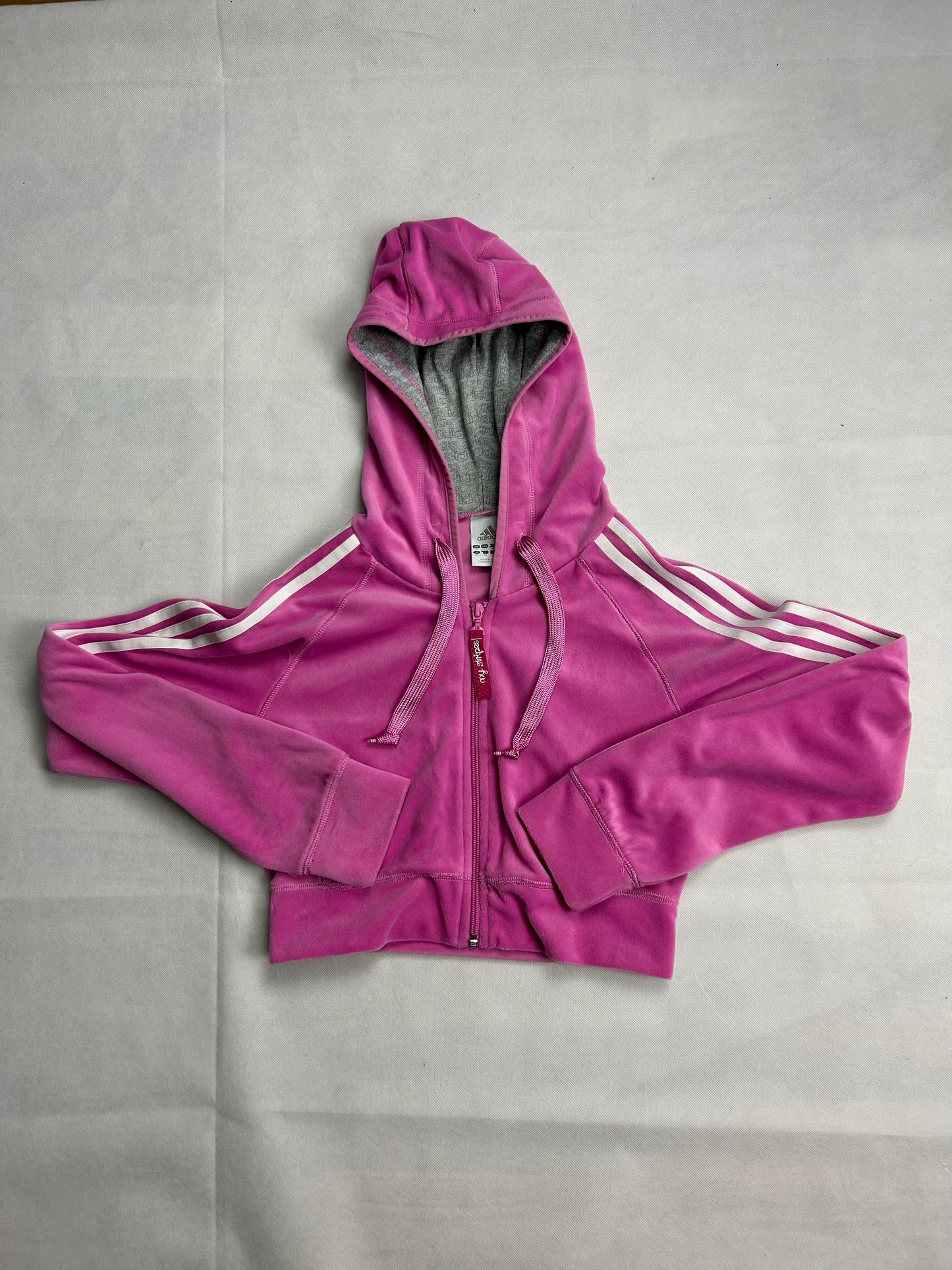ADIDAS TRACKSUIT (S)