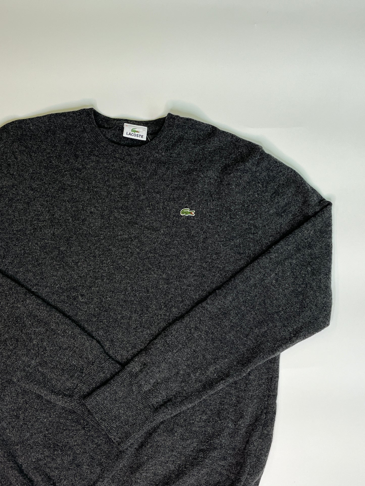 LACOSTE KNIT SWEATER (L)