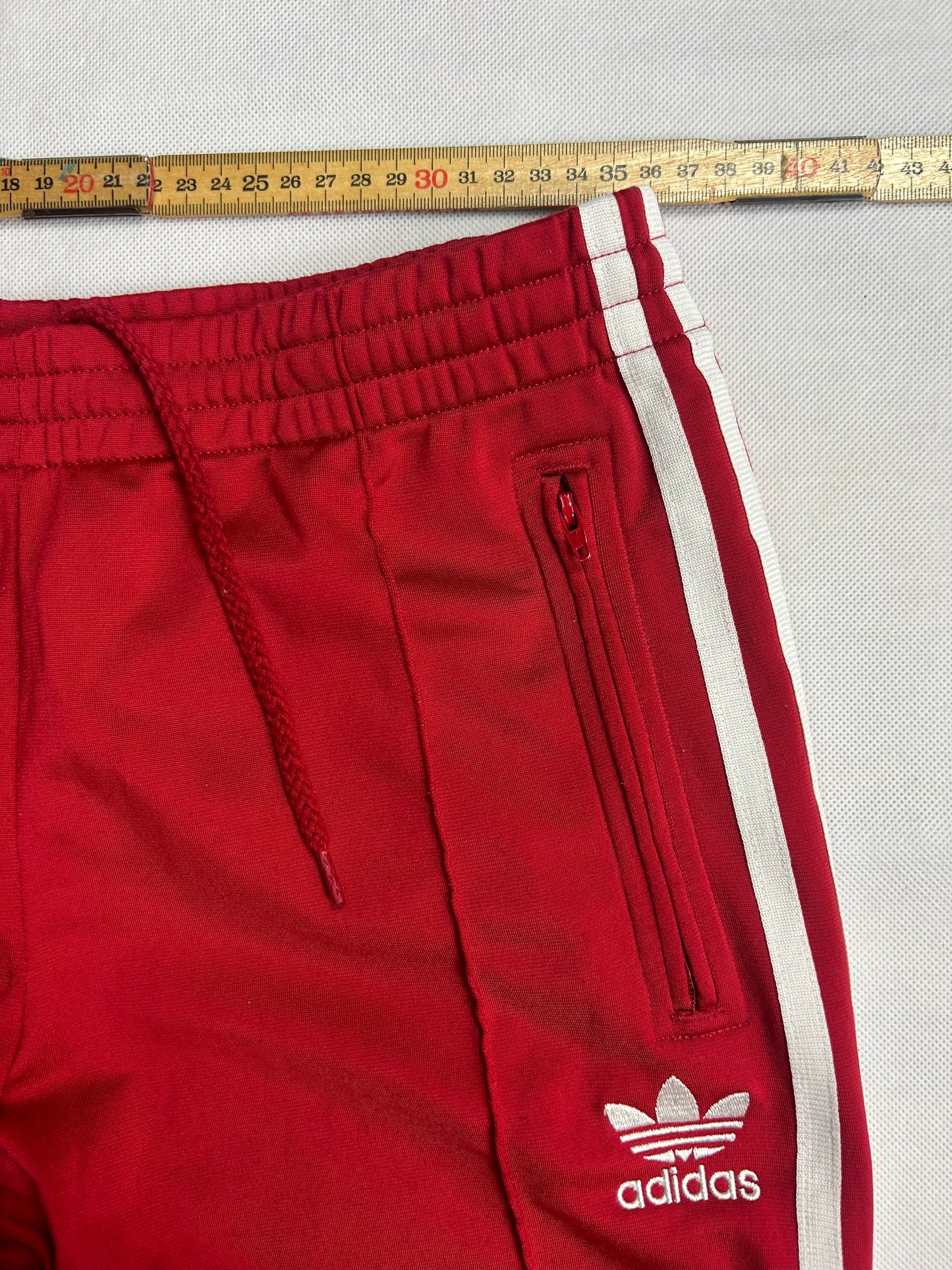 ADIDAS TRACKSUIT (S-M)