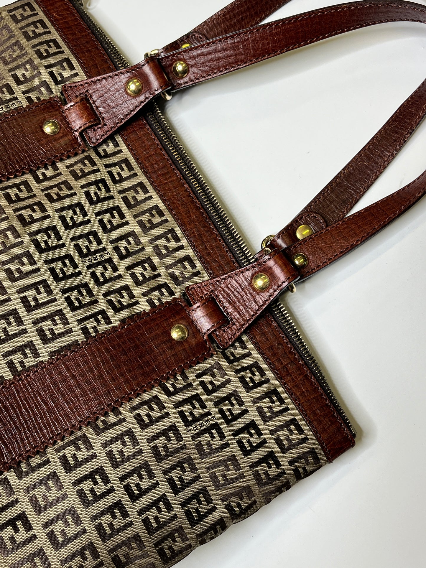 FENDI DESIGNER PURSE