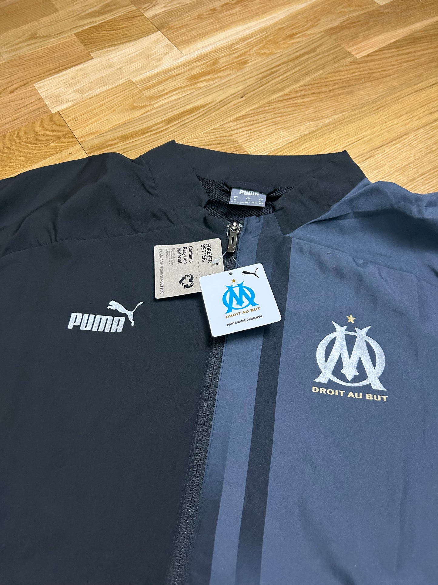 OLYMPIQUE MARSEILLE PUMA ZIPPER WITH TAG! (XL)