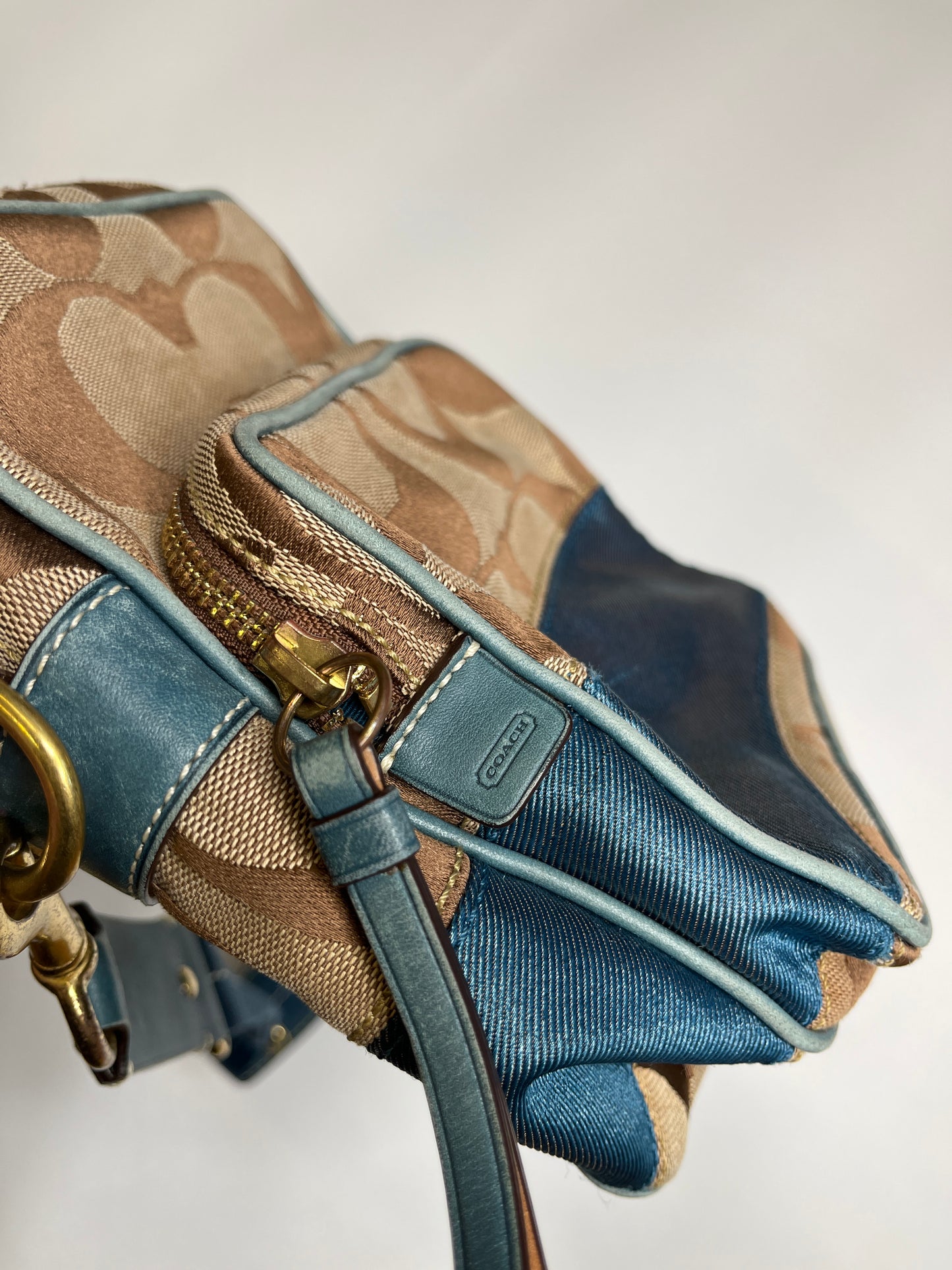 COACH SLINGBAG