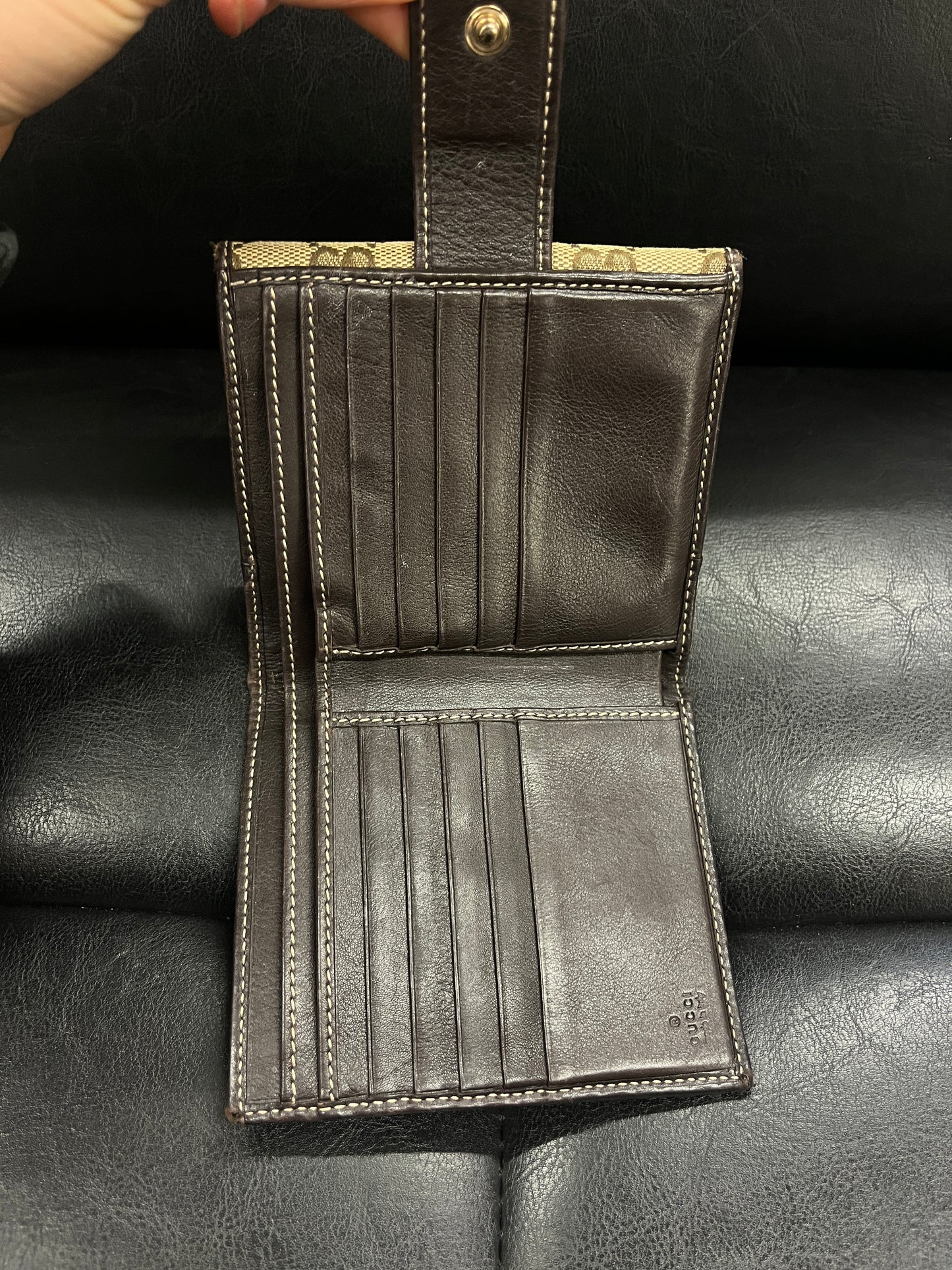 GUCCI MONOGRAM HEART WALLET