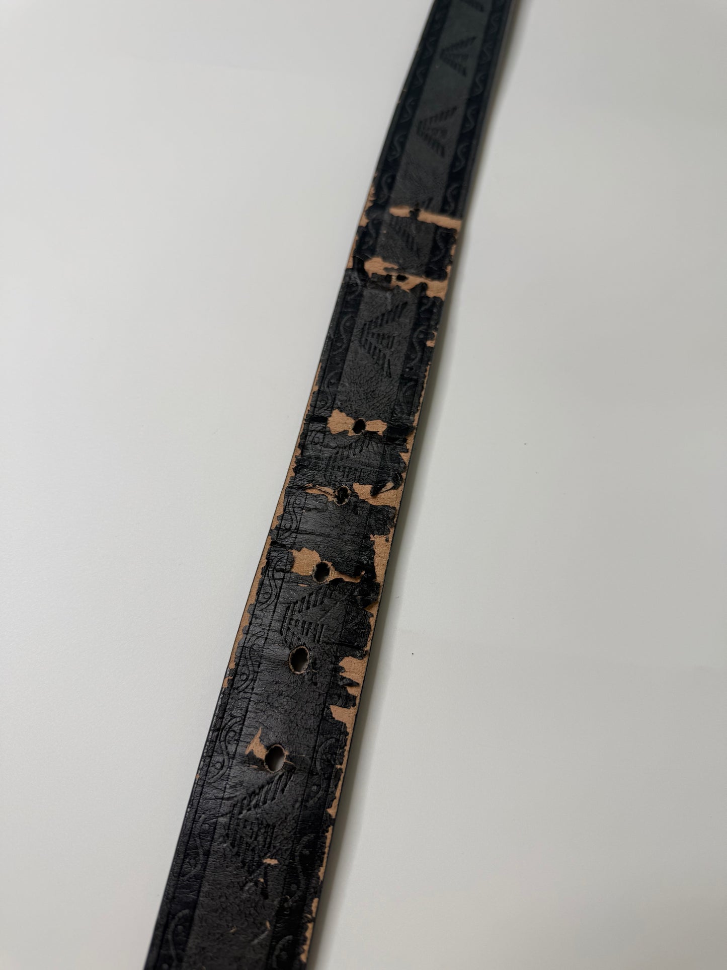 VINTAGE EMBOSSED ARMANI LEATHER BELT