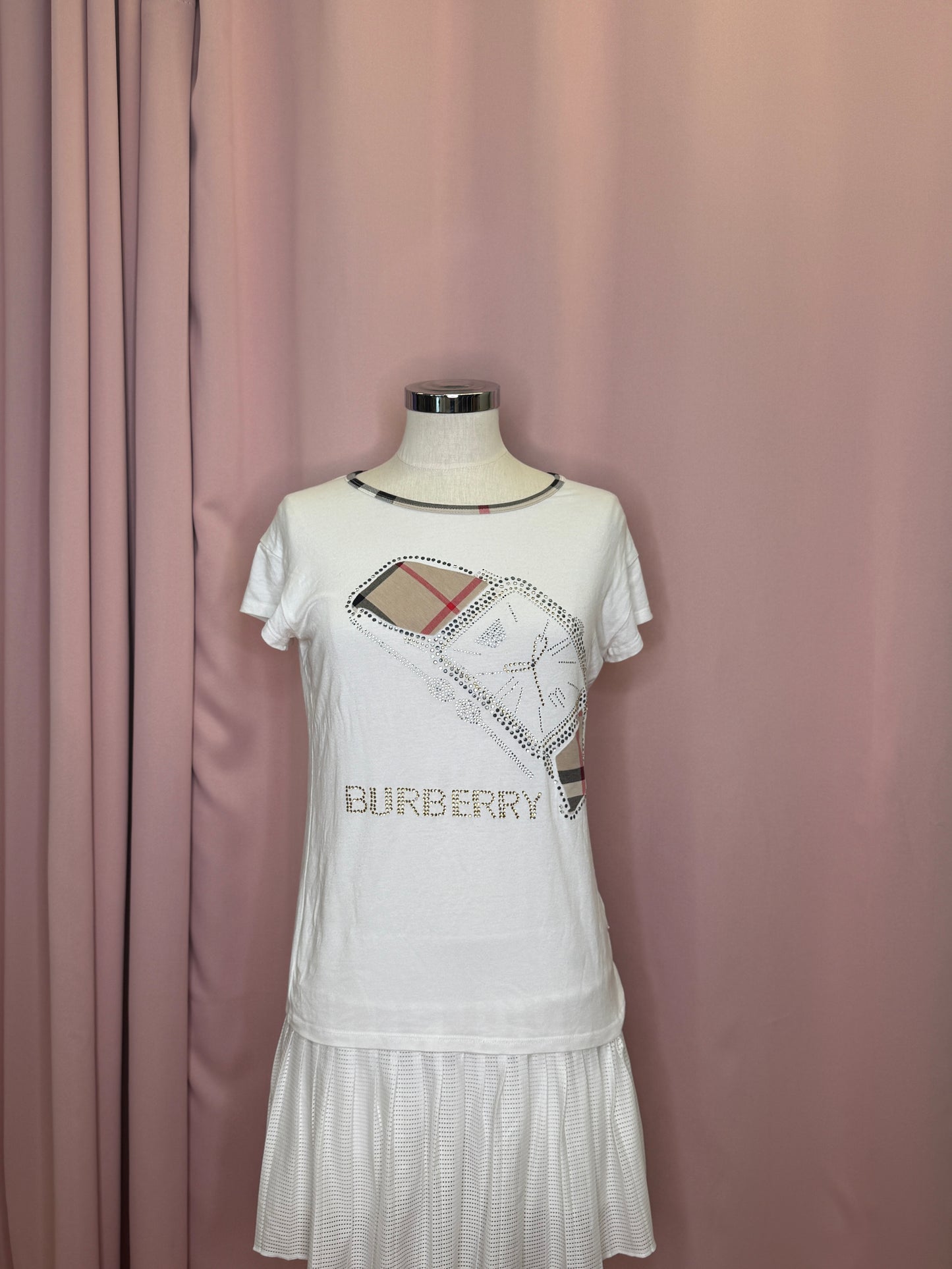 BURBERRY T-SHIRT (M)