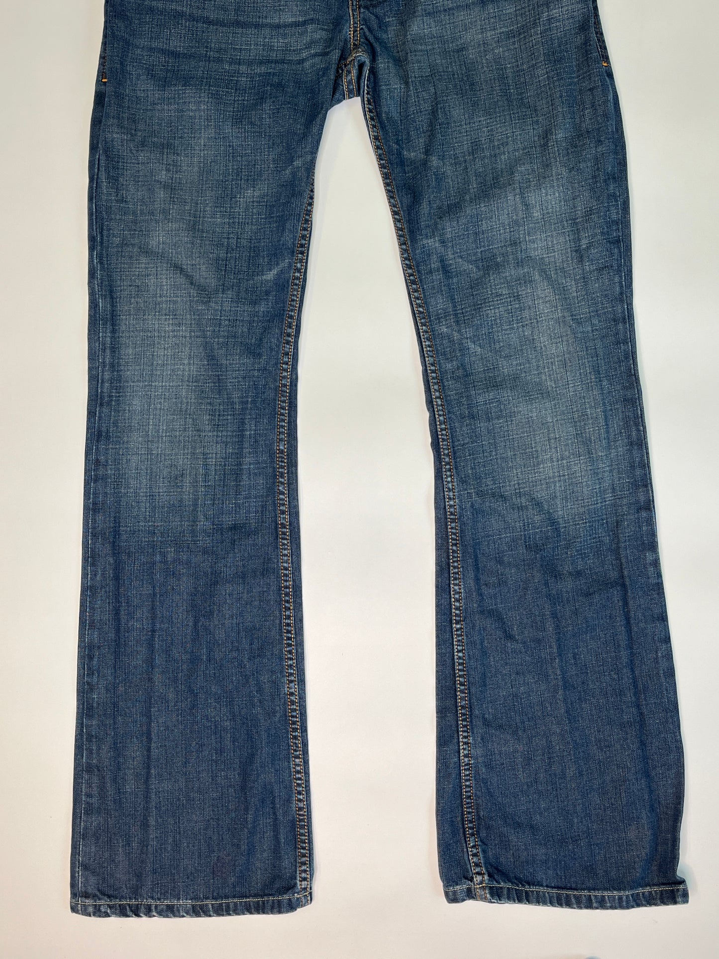 DIESEL STRAIGHT LEG JEANS (S-M, W33)