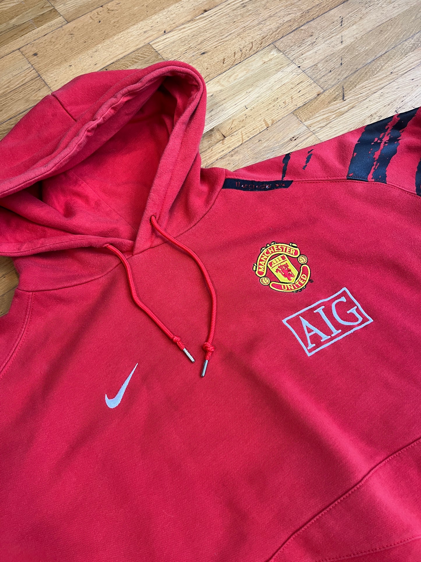 MANCHESTER UNITED x NIKE HOODIE (L)