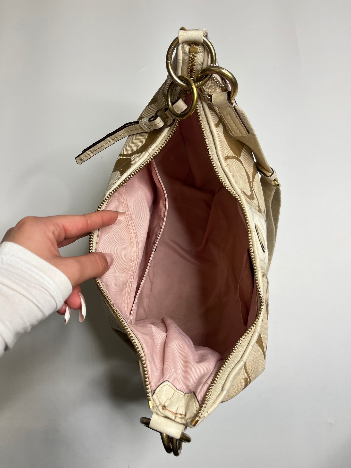 COACH MONOGRAM PURSE