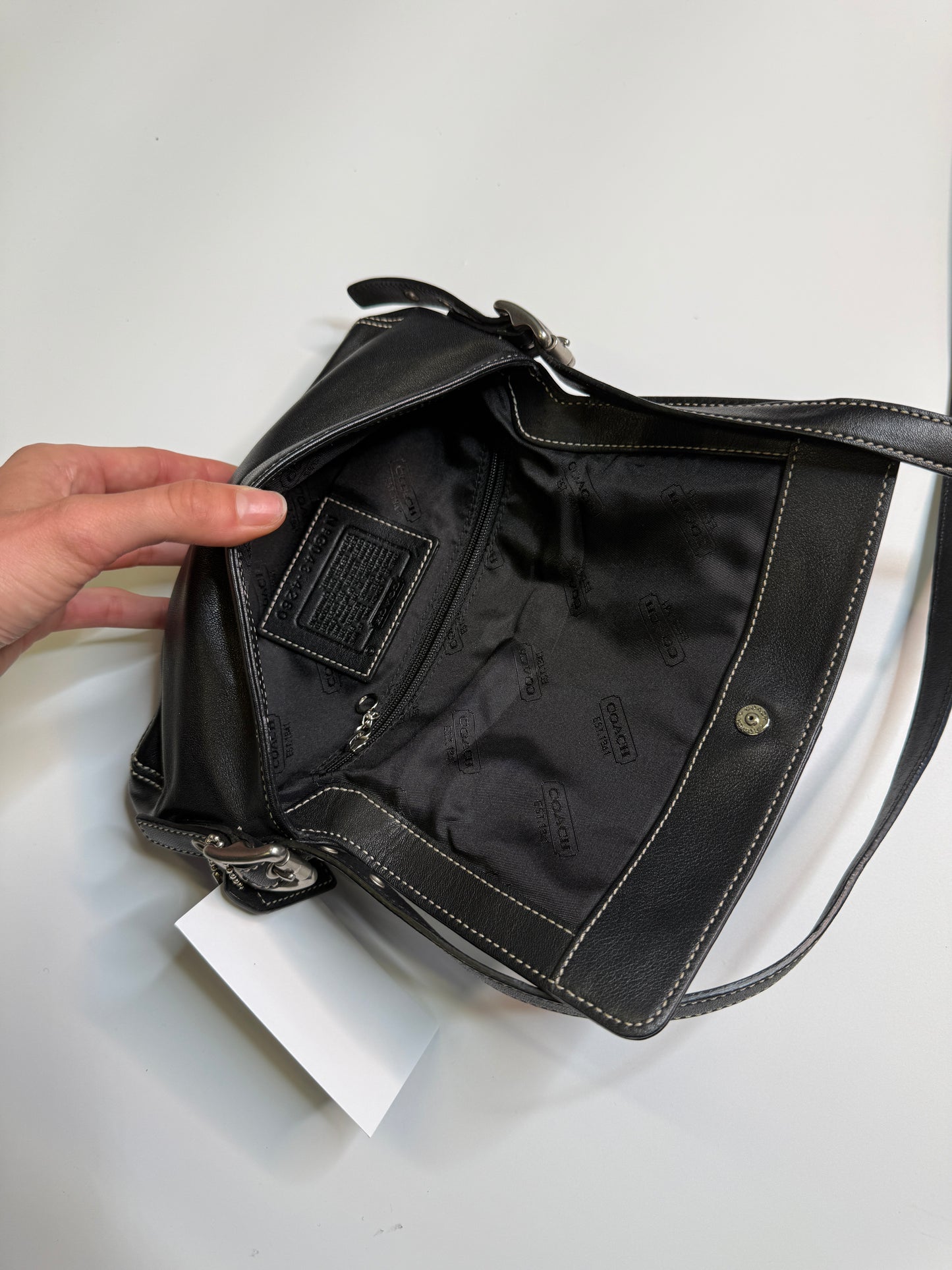 COACH REAL LEATHER CROSSBODY PURSE
