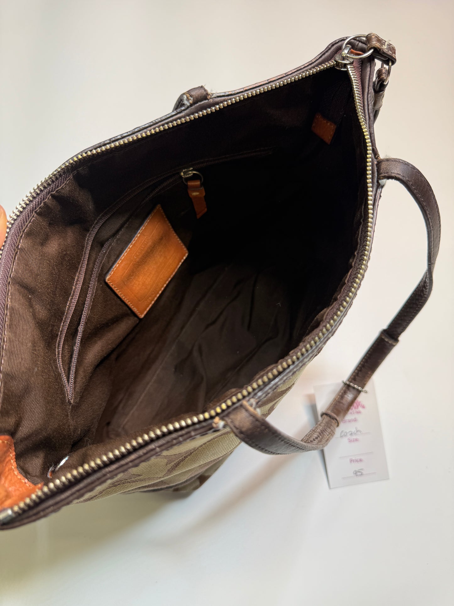 COACH PURSE MONOGRAM