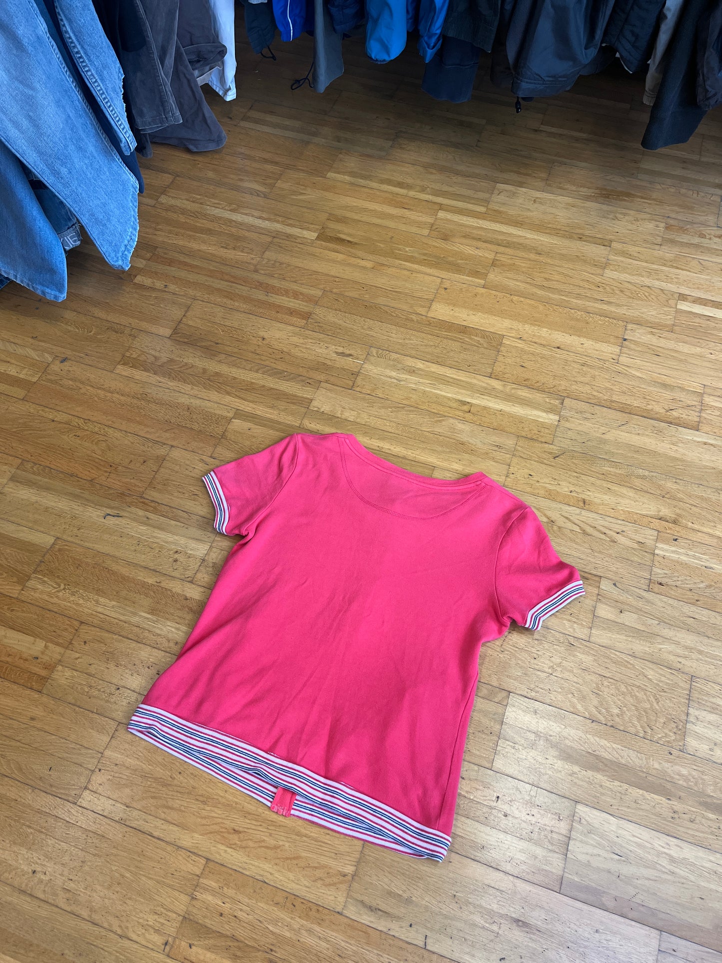LACOSTE HEART ZIPPER SHORT SLEEVE (M)