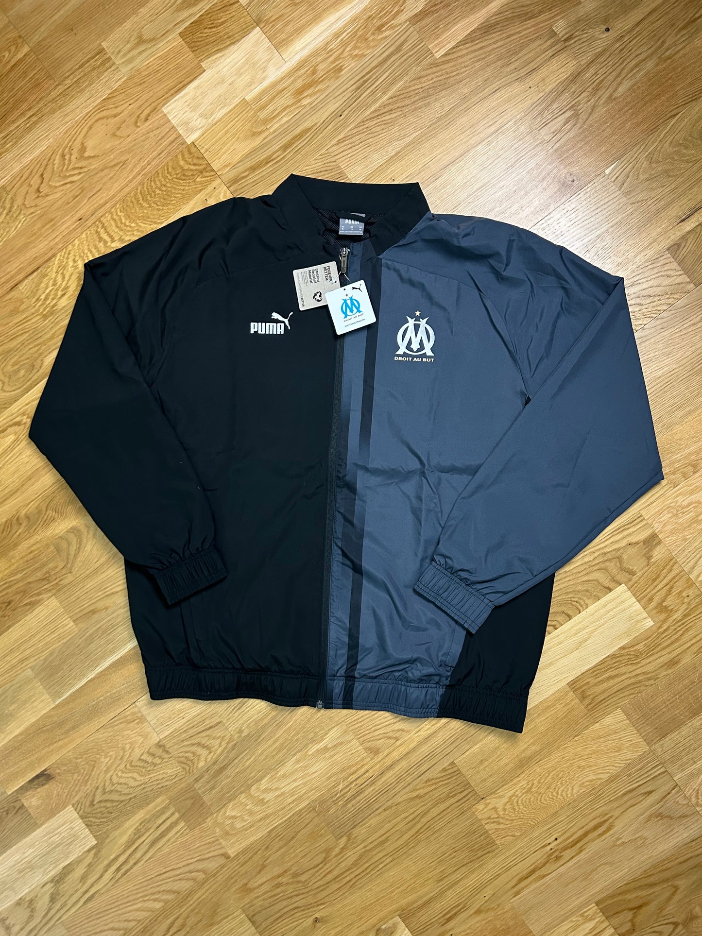 OLYMPIQUE MARSEILLE PUMA ZIPPER WITH TAG! (XL)