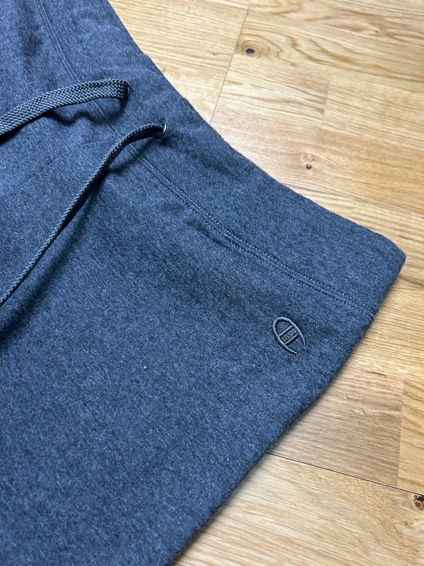 CHAMPION SWEAT PANTS (XL)