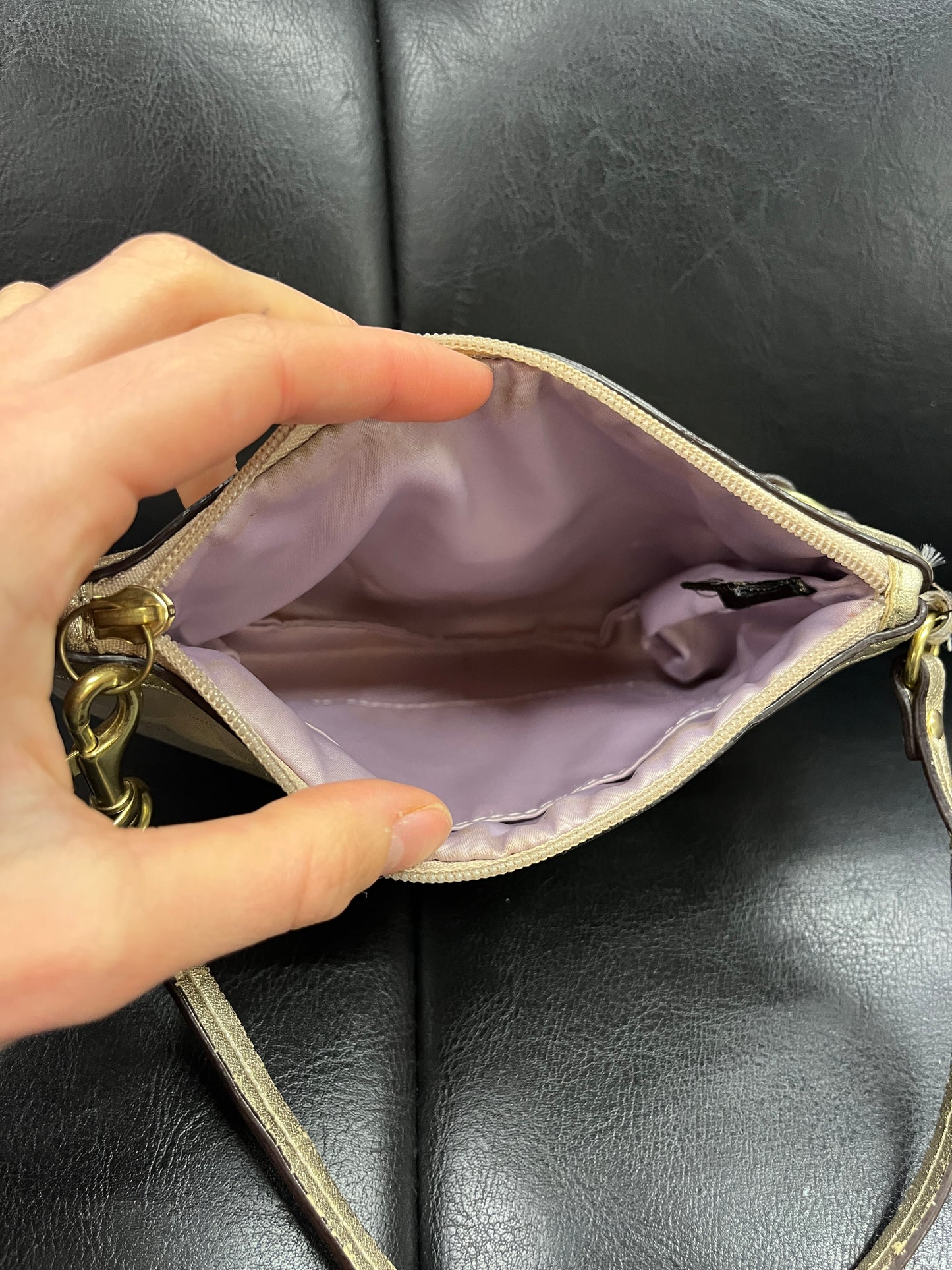 COACH WRISTLET MONOGRAM