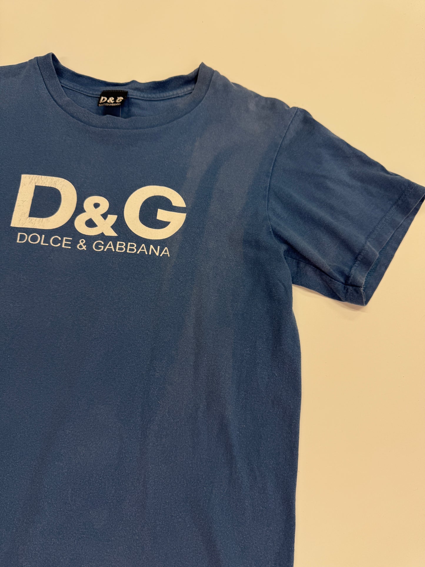 DOLCE & GABBANA T-SHIRT (S-M)
