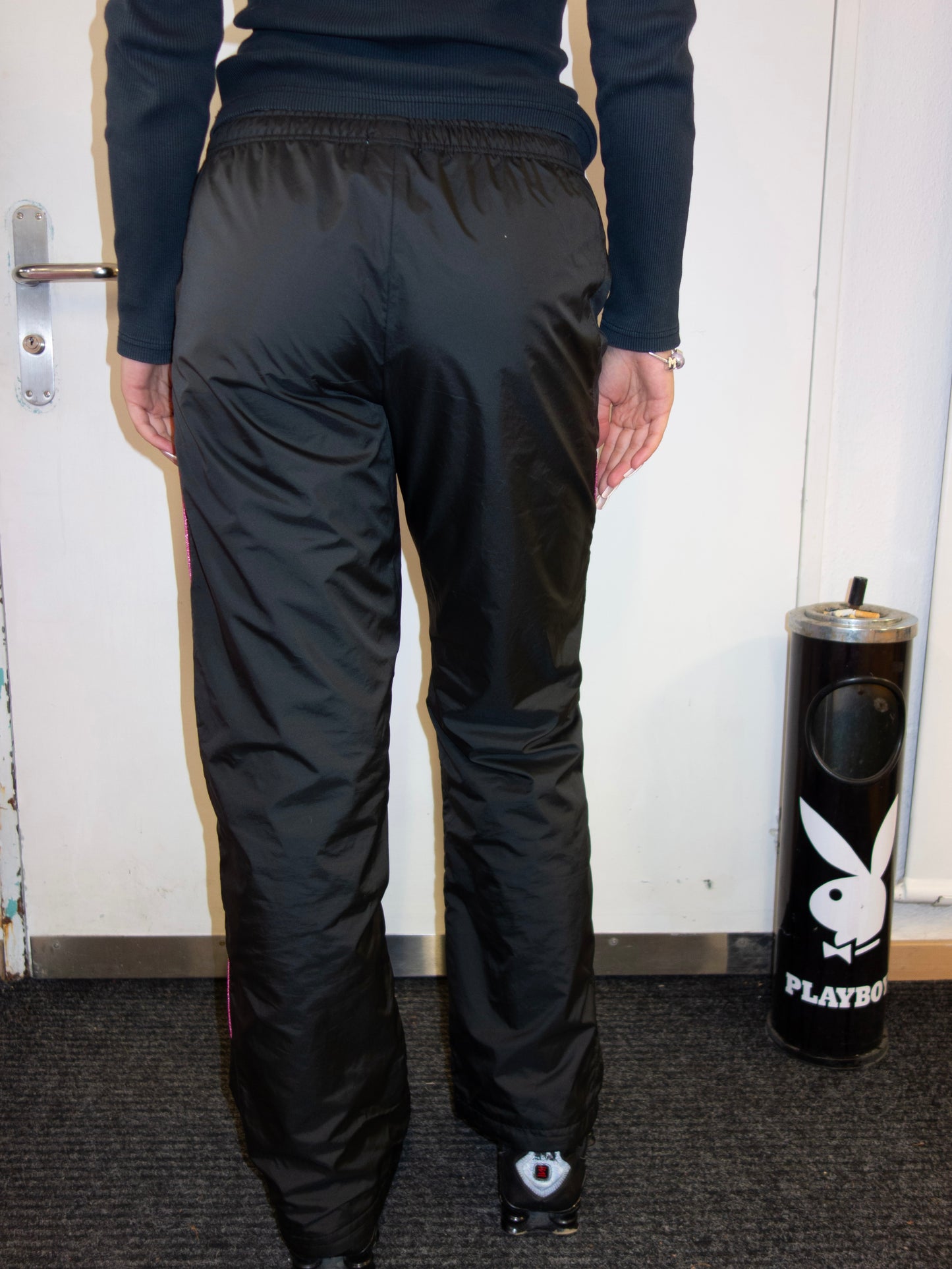 ADIDAS 2000s PANTS (M)