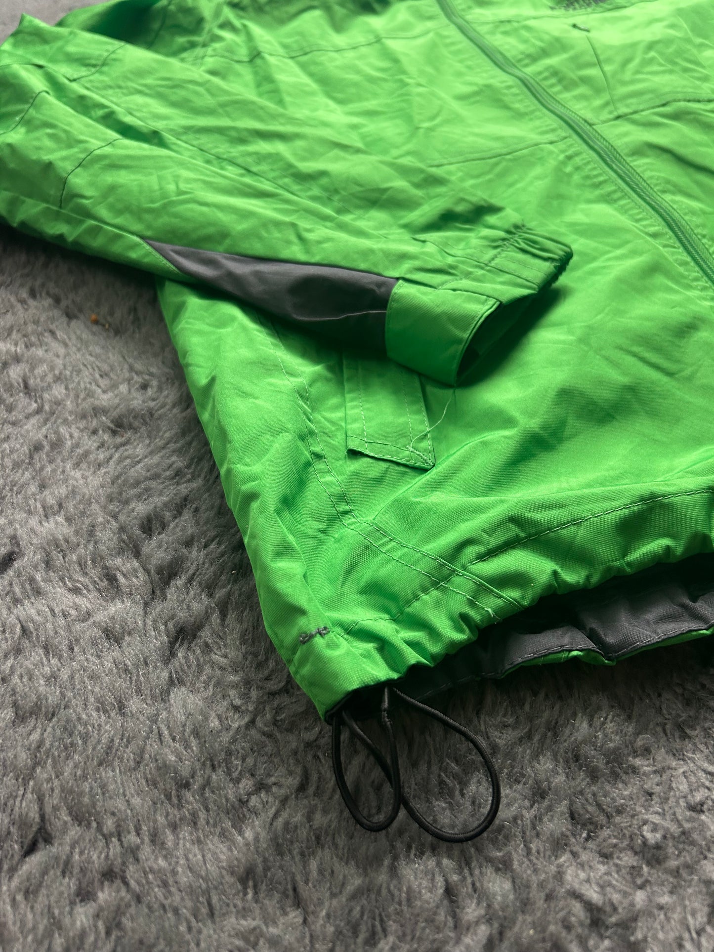 THE NORTH FACE WINDBREAKER SUMMIT SERIES 00s (L)