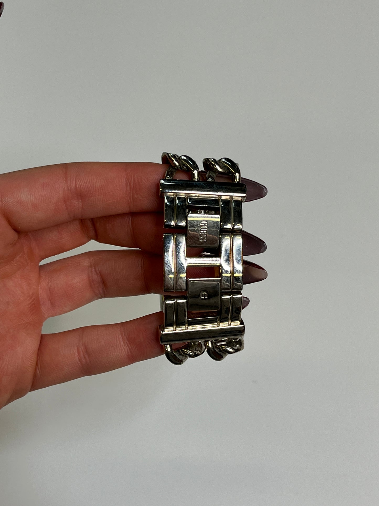 GUESS WATCH